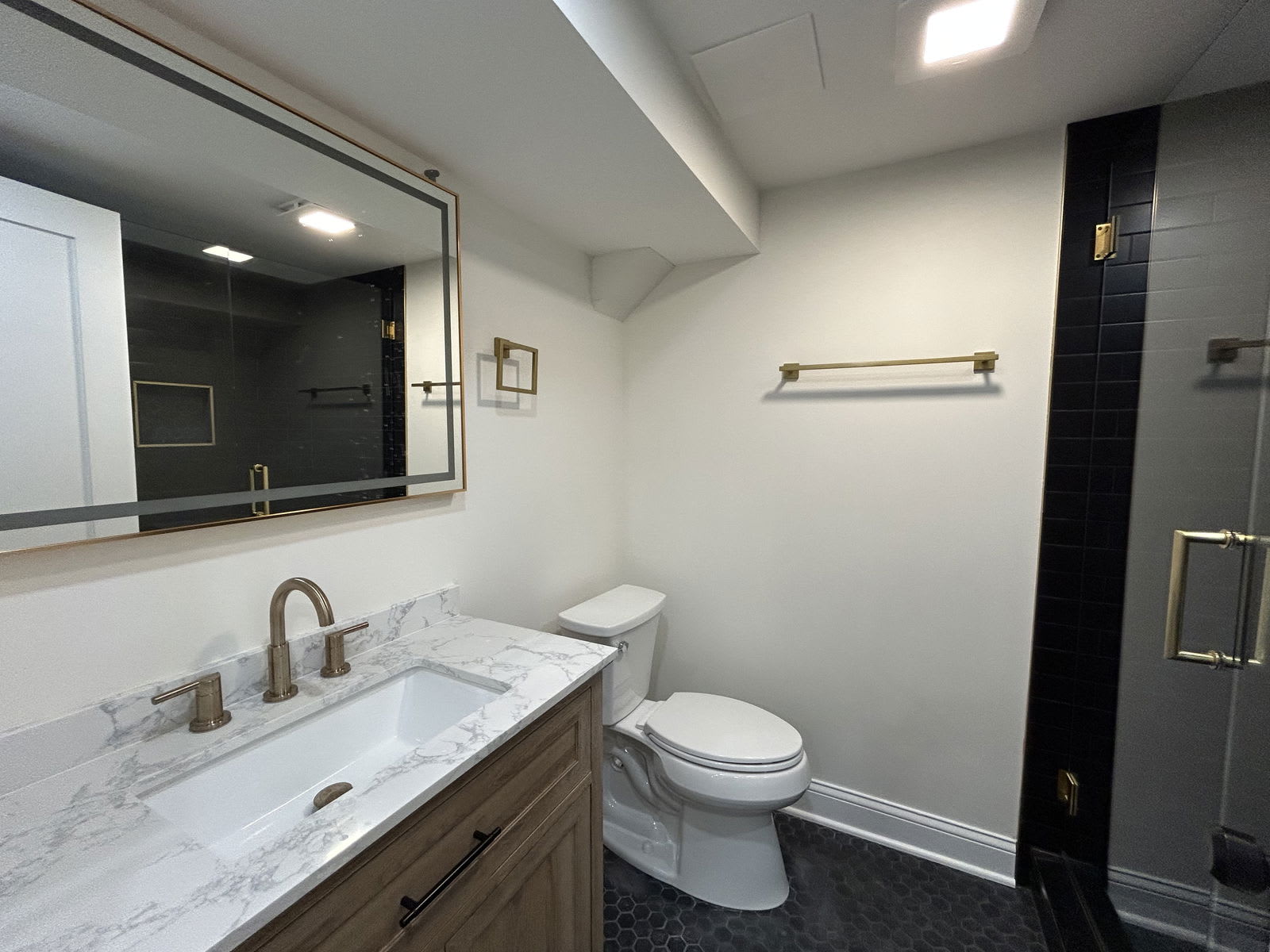 4636 North Hamilton Avenue – photo 5