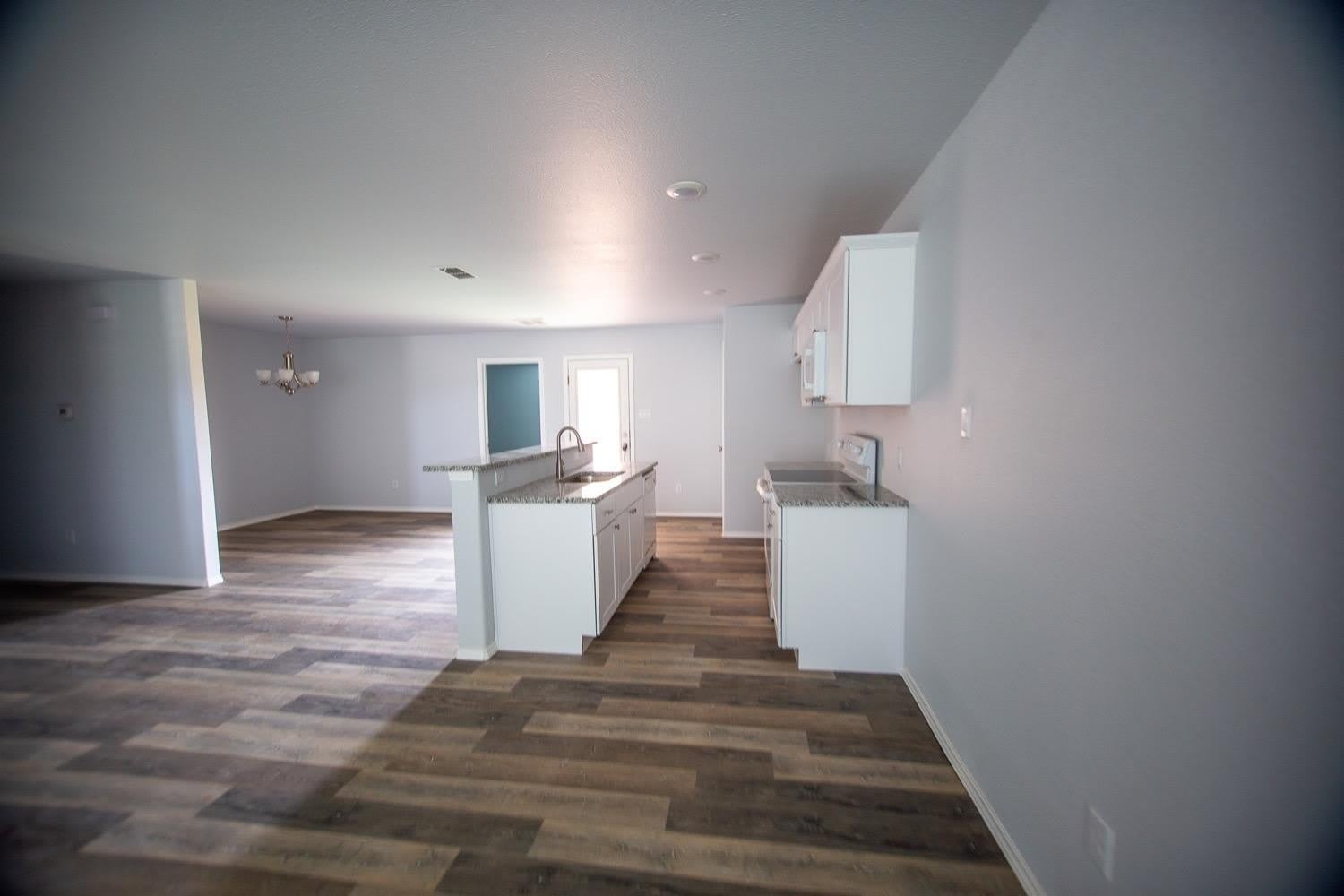 1014 Helena Avenue – photo 3