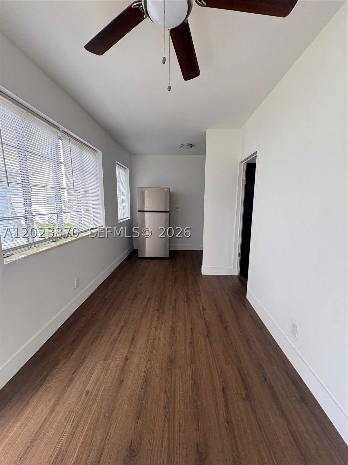 2052 SW 7th St – photo 4