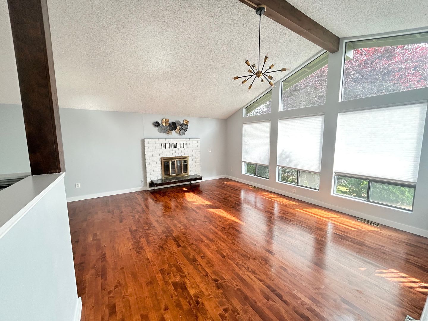 Spacious West Hill Gem – 4 Bed, 3 Bath with Stunning Layout and Modern Comforts – photo 3