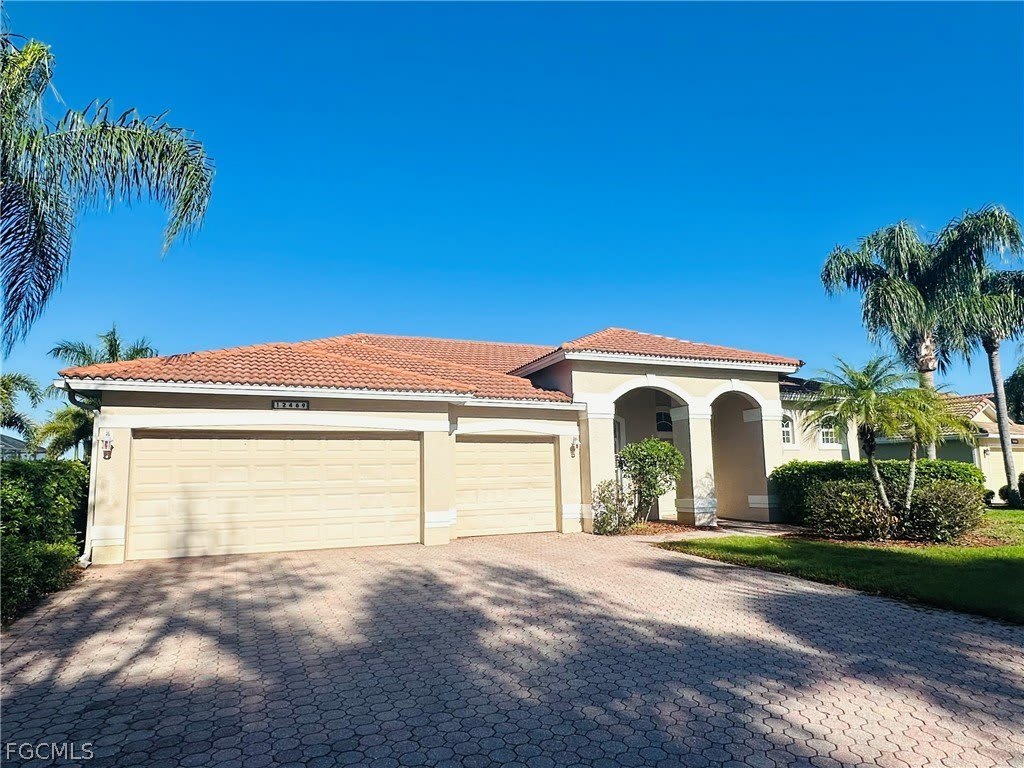 12469 Pebble Stone Court – photo 1