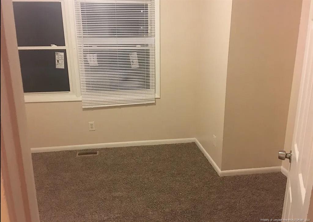 316 Folgers Street – photo 4
