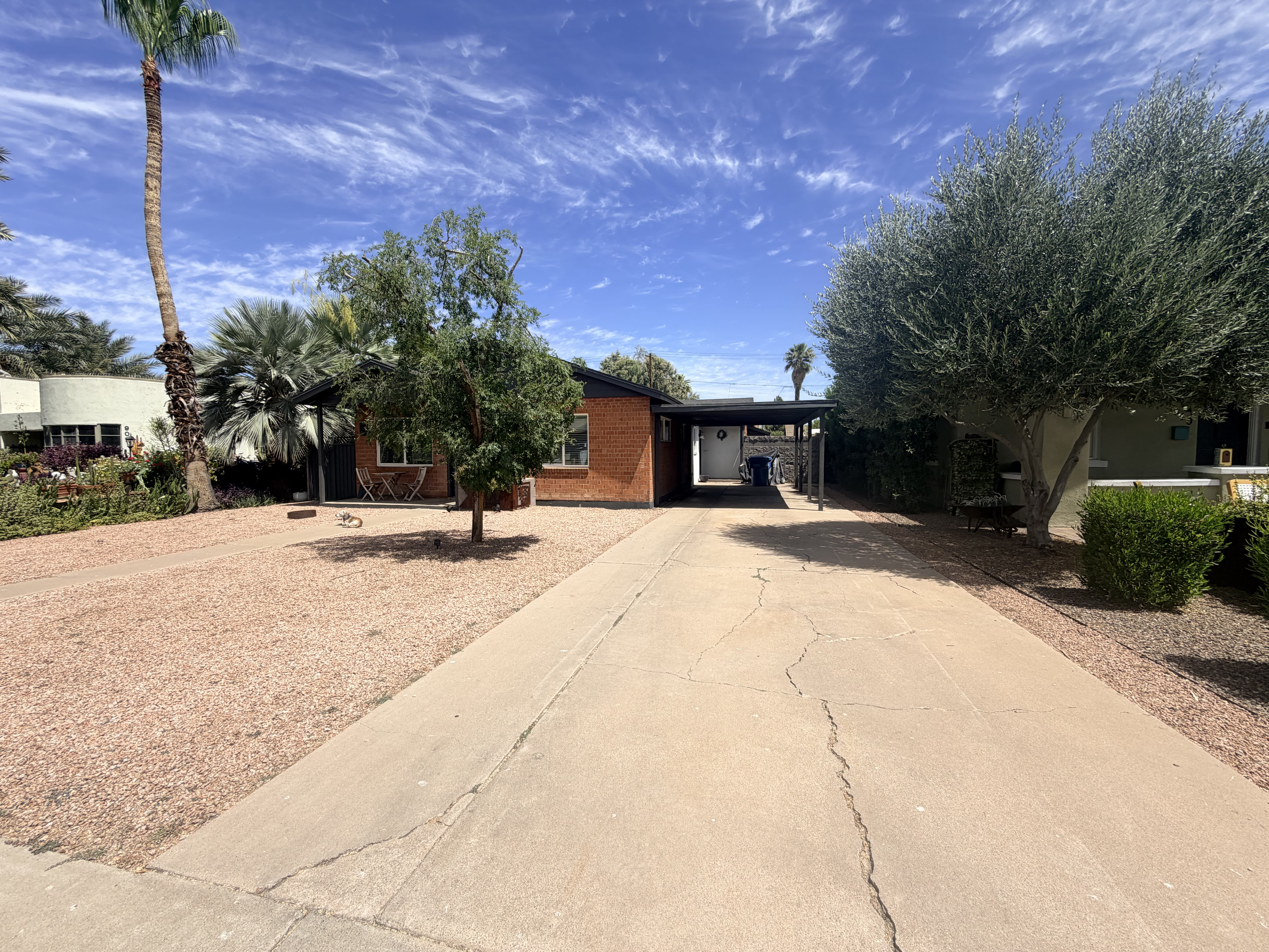 908 E Coronado Rd – photo 2