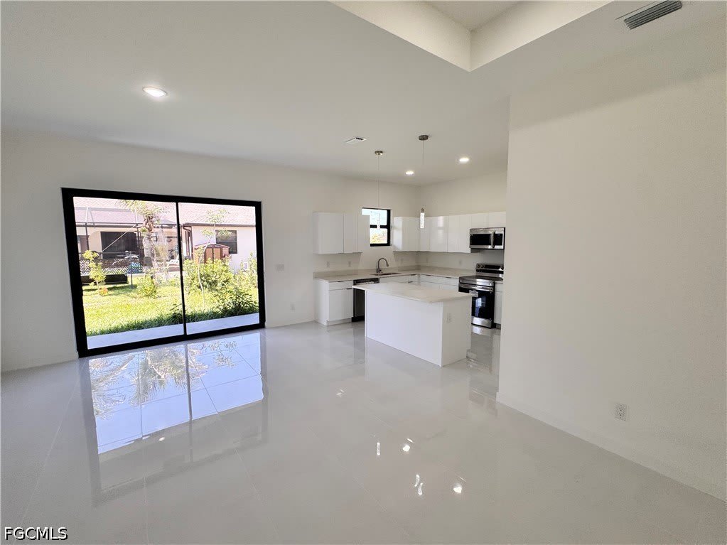 4226 NW 32nd Lane – photo 4