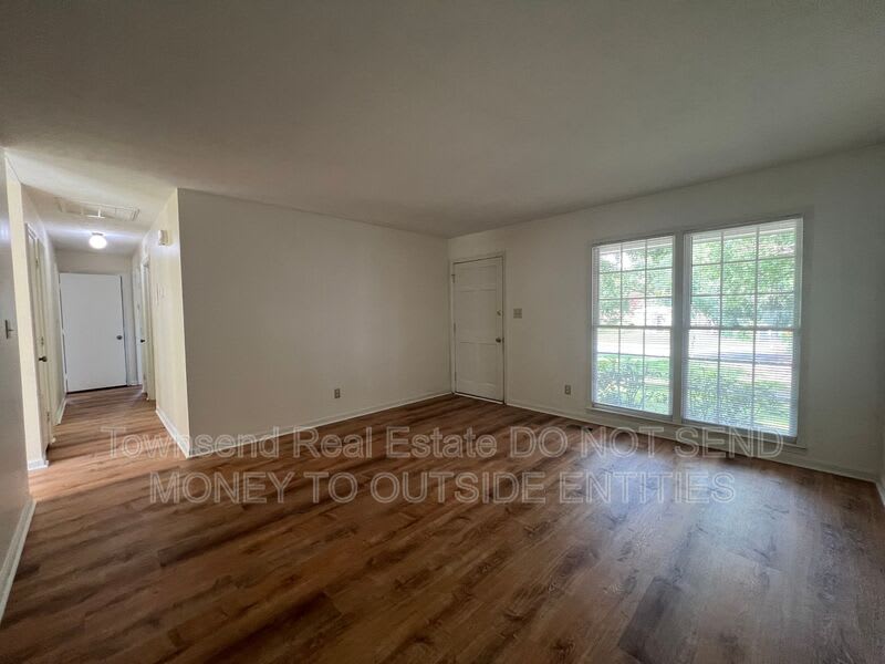 2213 Stanton Street – photo 3