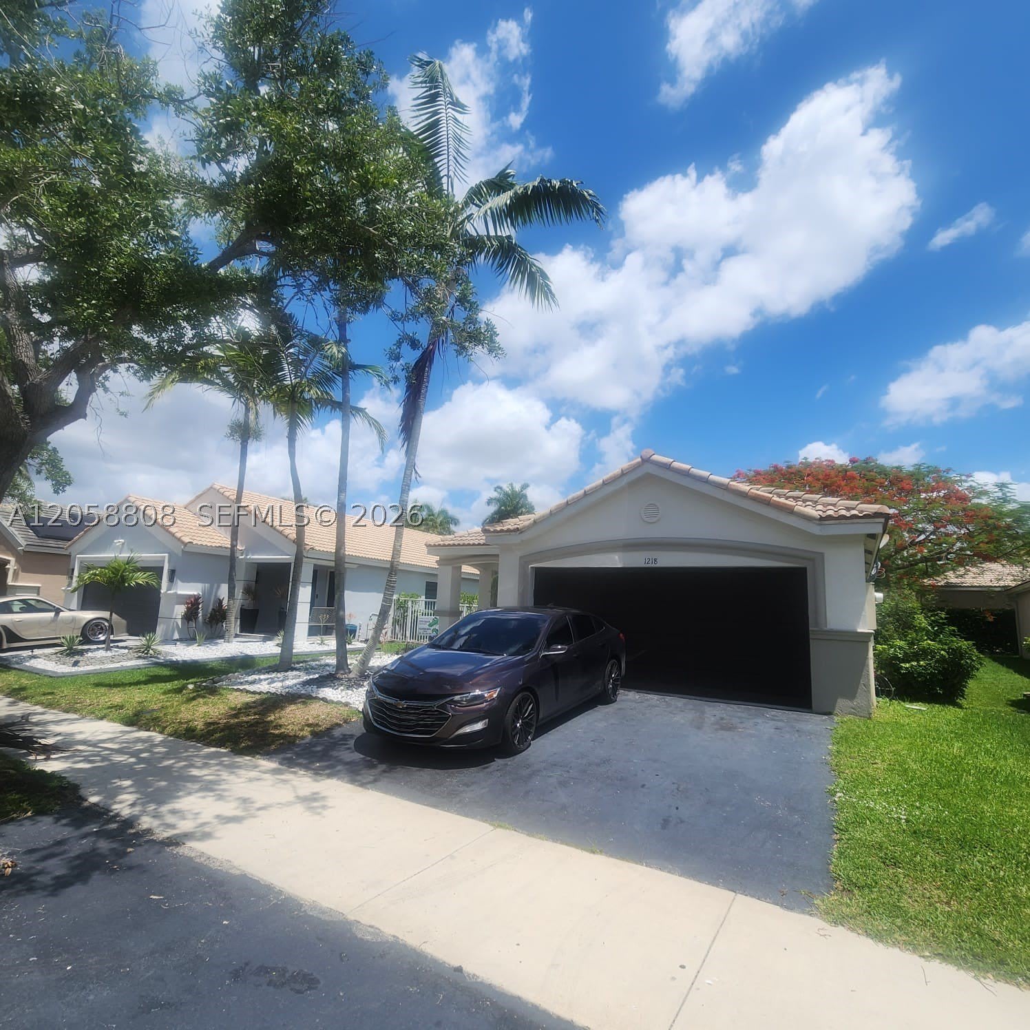 1218 Canary Island Dr – photo 1