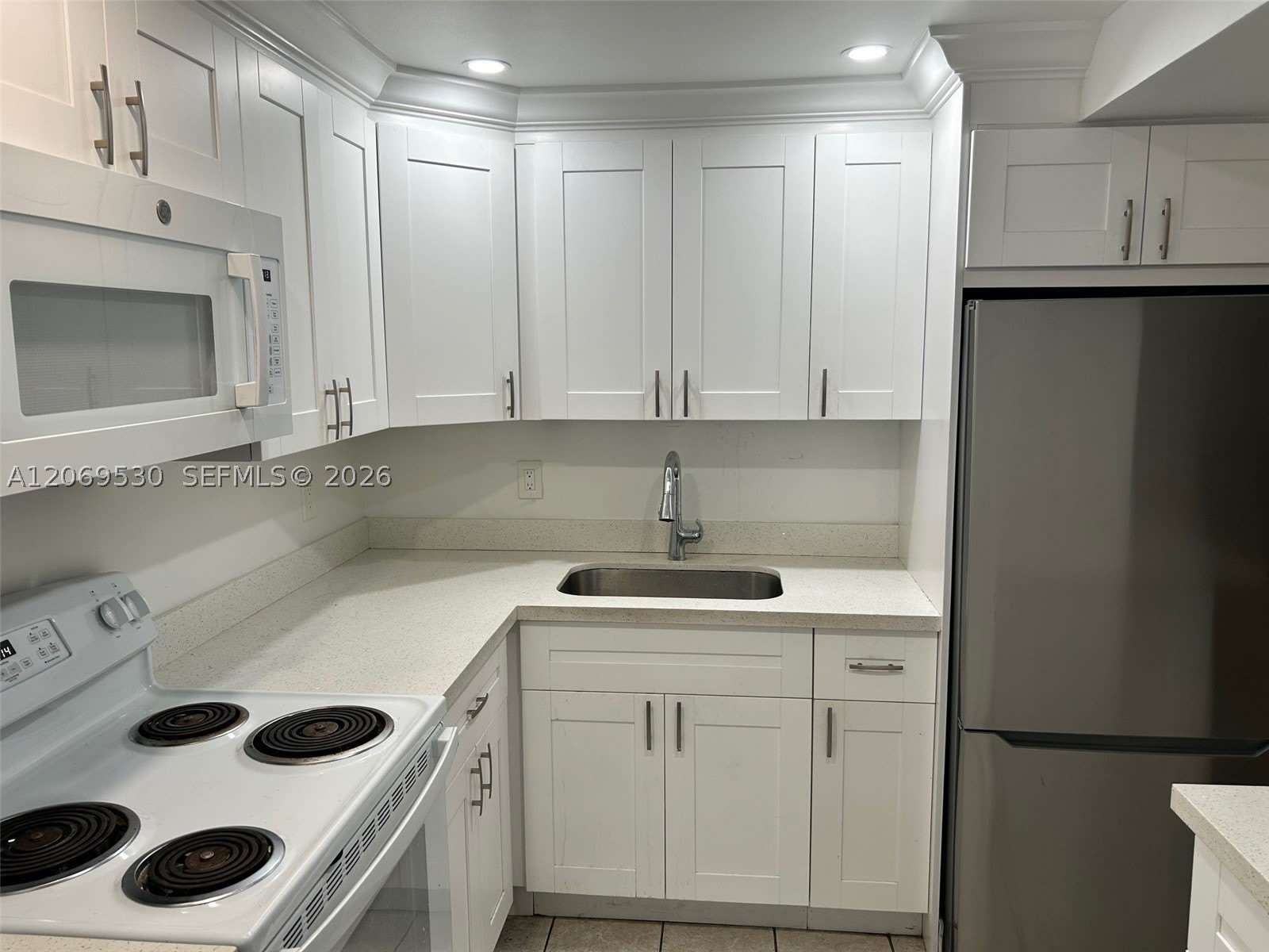 815 Sw 30Th St – photo 3