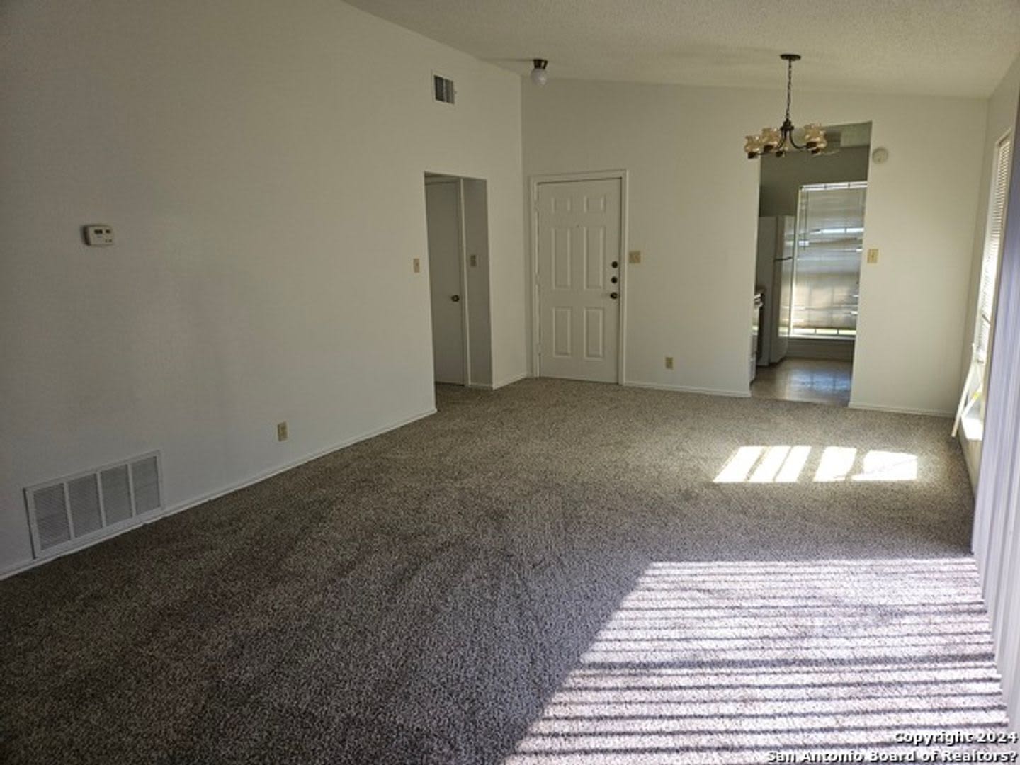 2/2 Duplex – photo 3