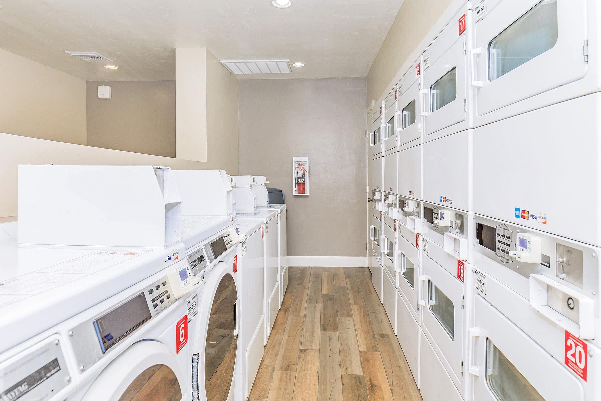 Ten50 Apartments – photo 2