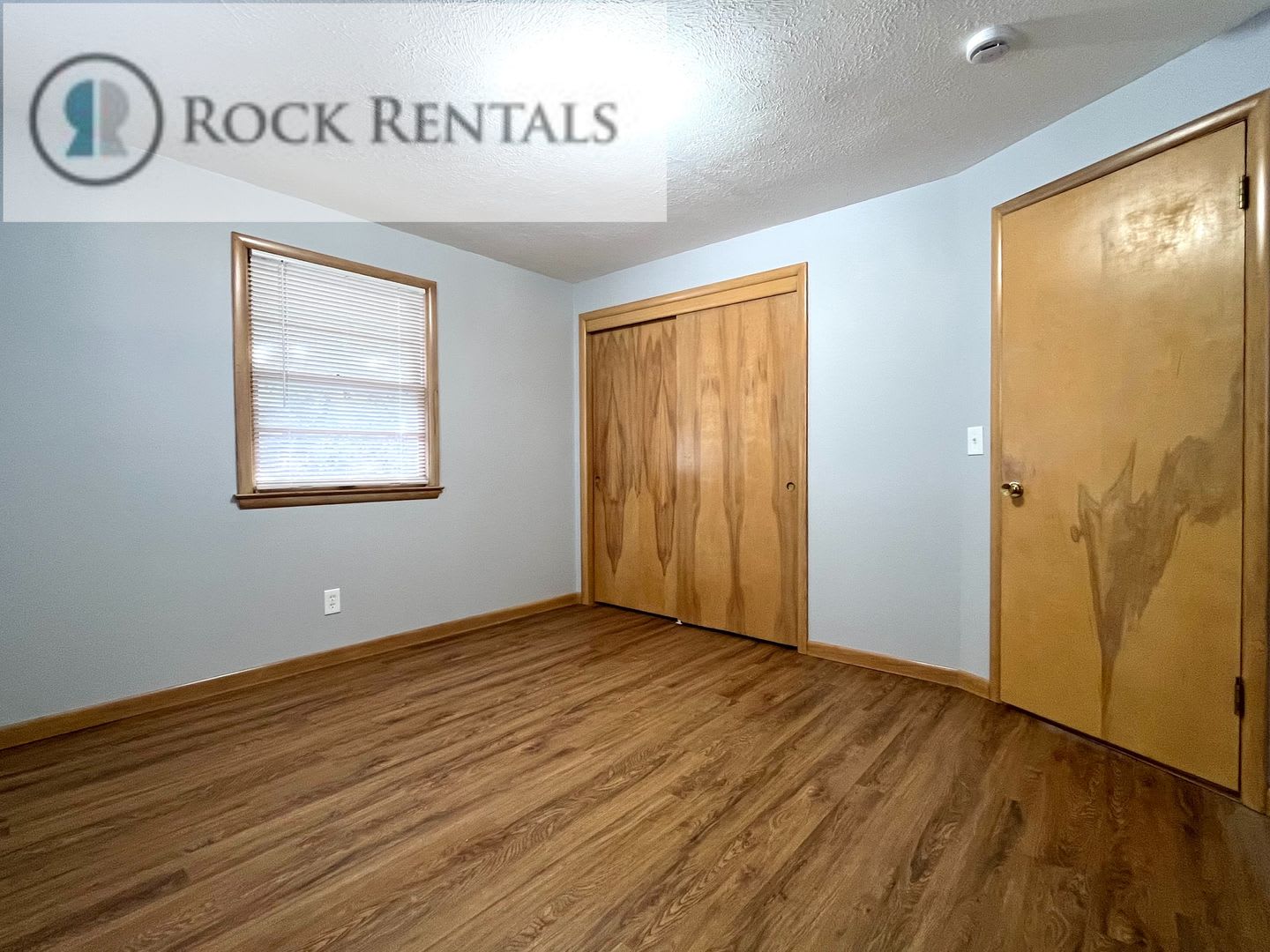 Beautifully Updated 4 Bed 2 Bath in South Hutchinson – photo 3