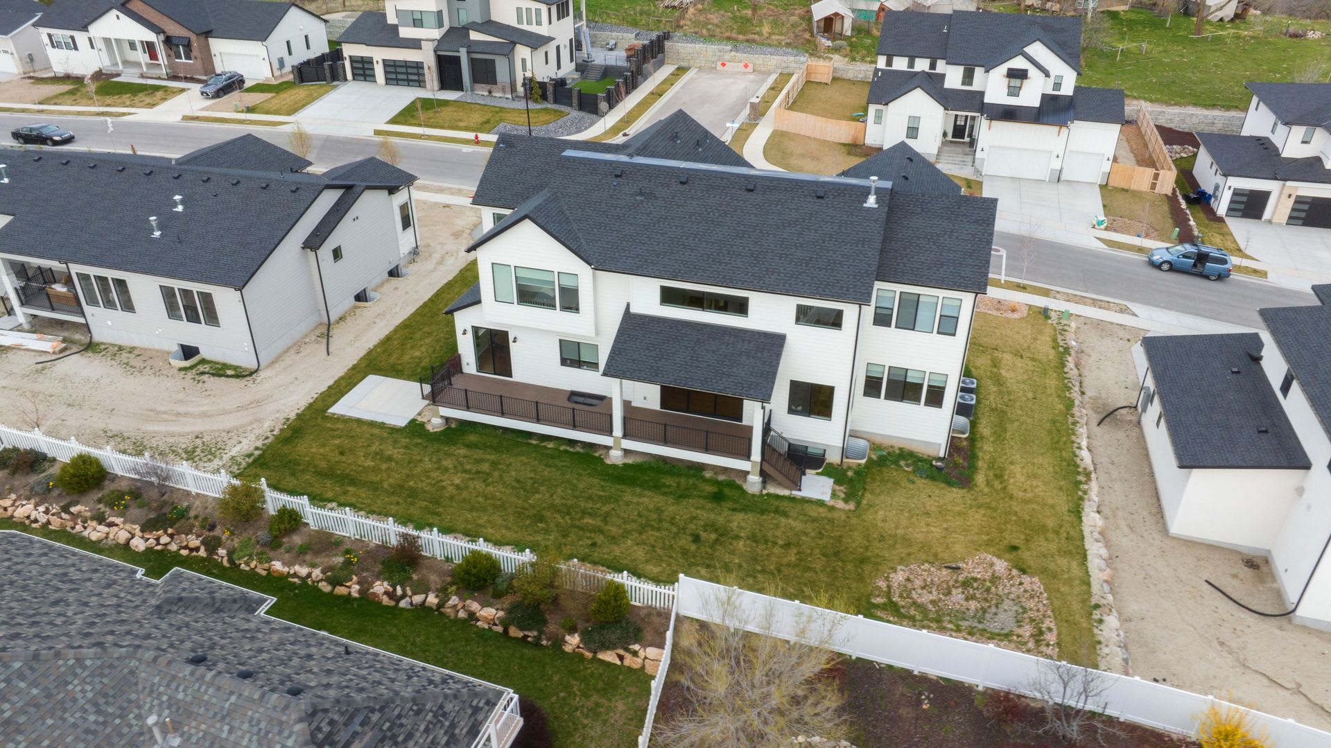 Exceptional Luxury Living in Cottonwood Heights – photo 3