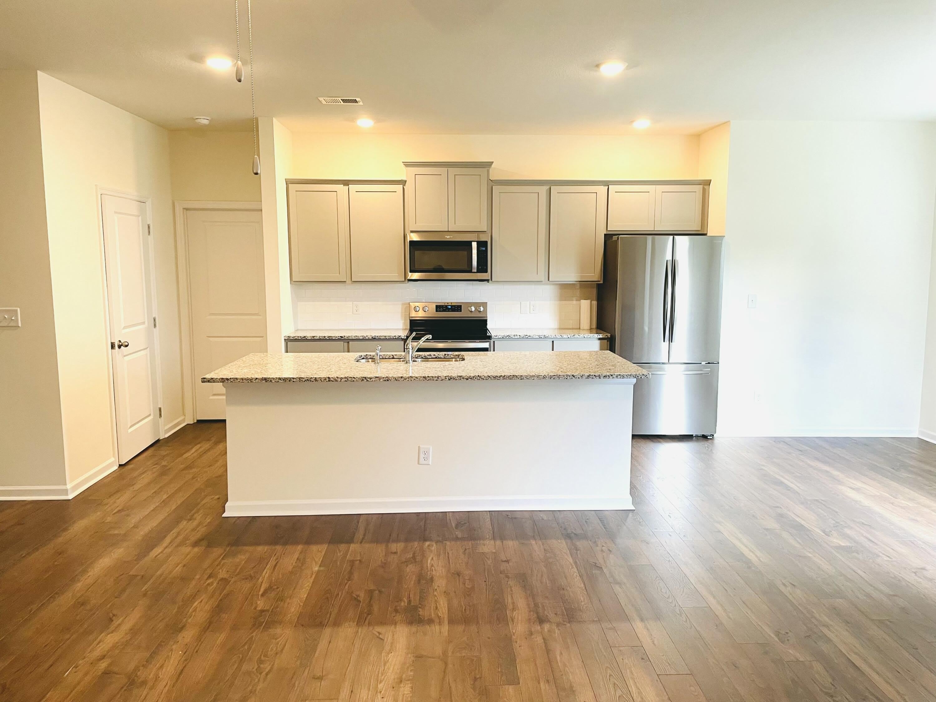 2305 Tournament Drive – photo 3