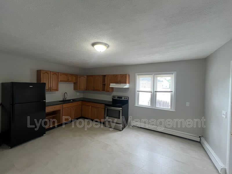 53 Prest St – photo 1