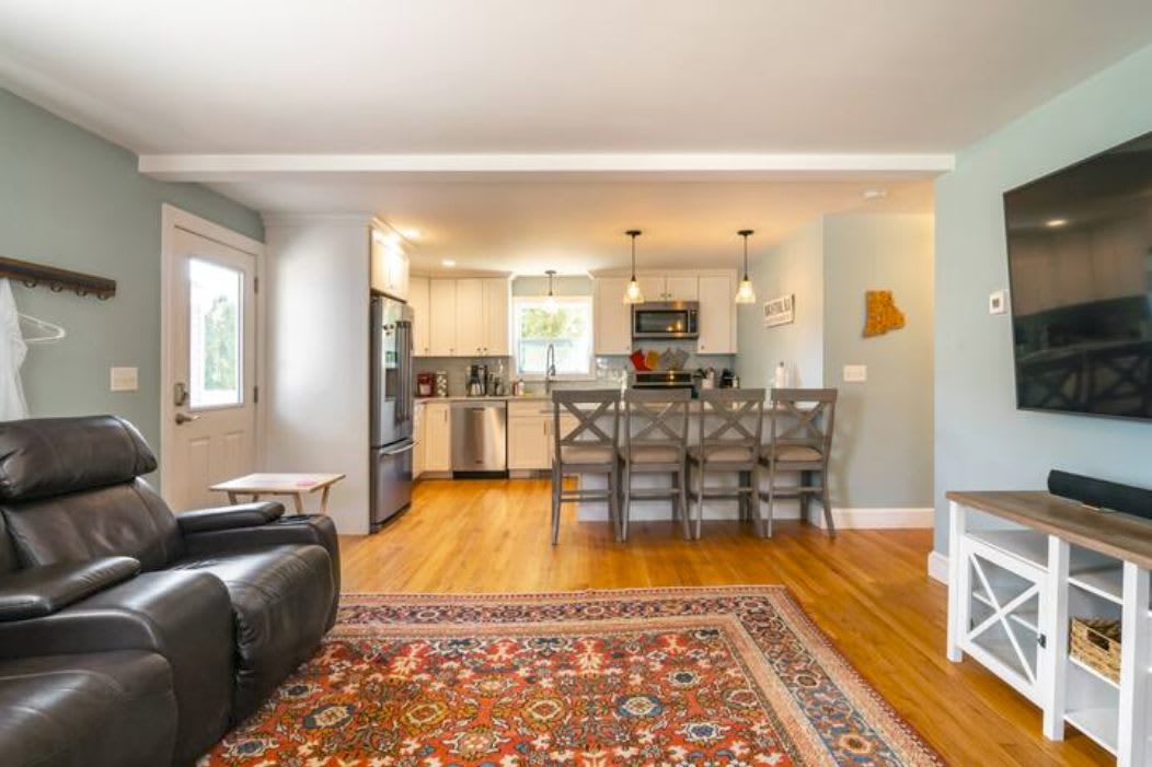 15 Doran Avenue – photo 3