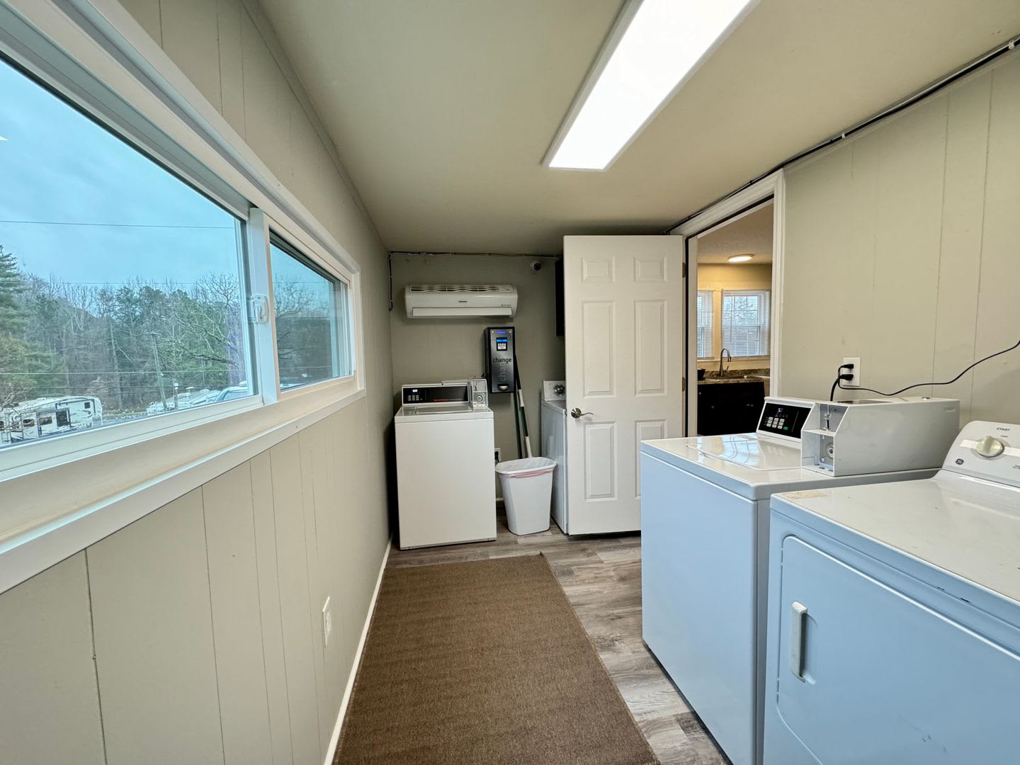 Fully Furnished and Utilities Included! – photo 5