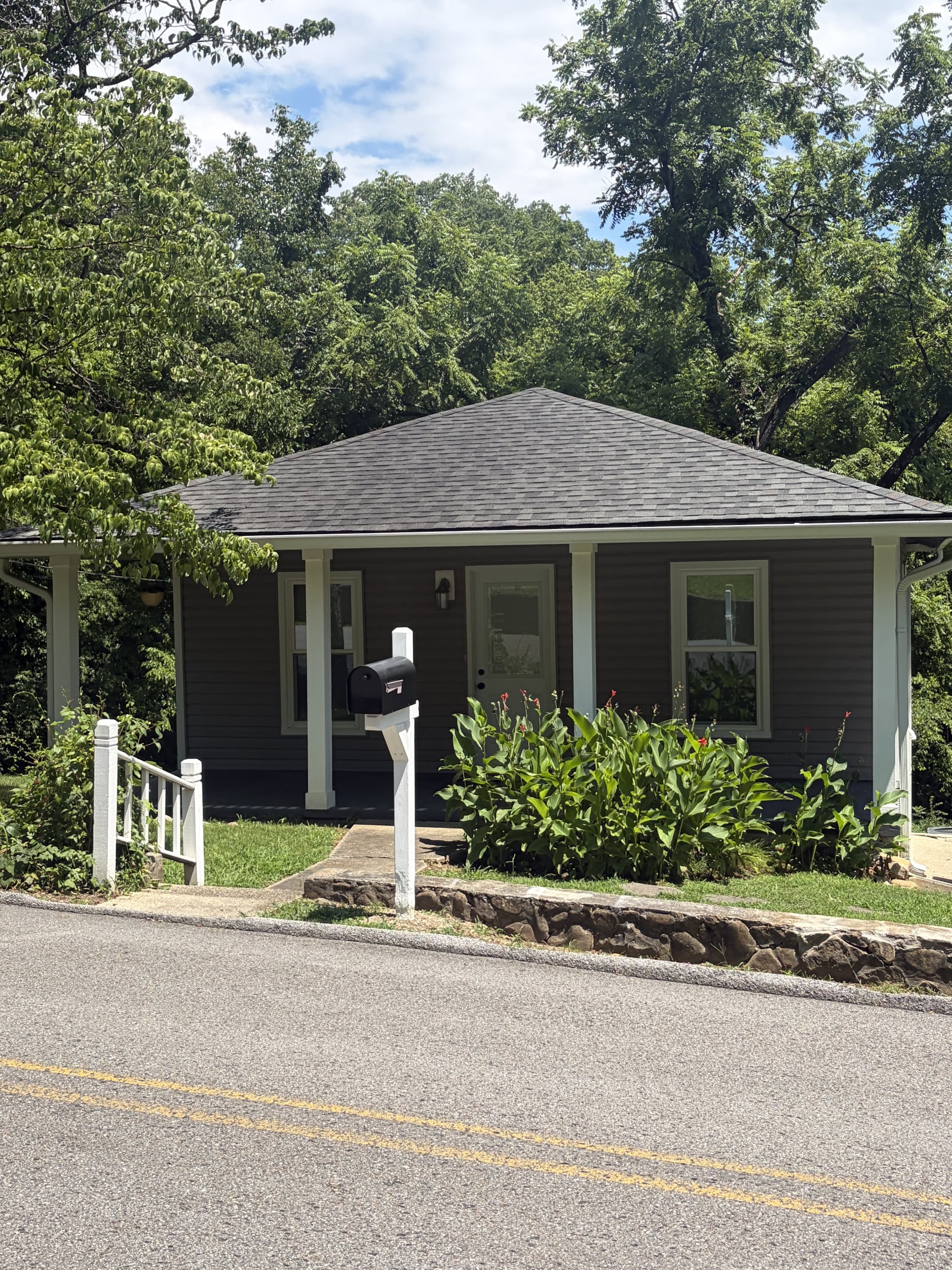 2614 Berkley Drive – photo 1