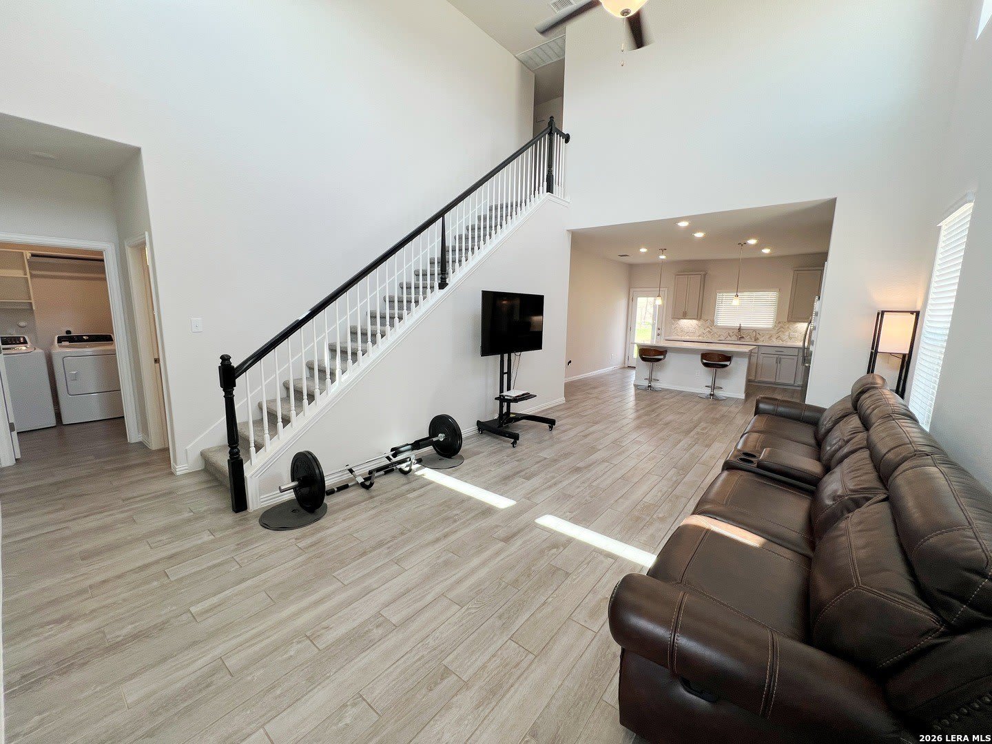 1822 Gabby Cole Ln – photo 2