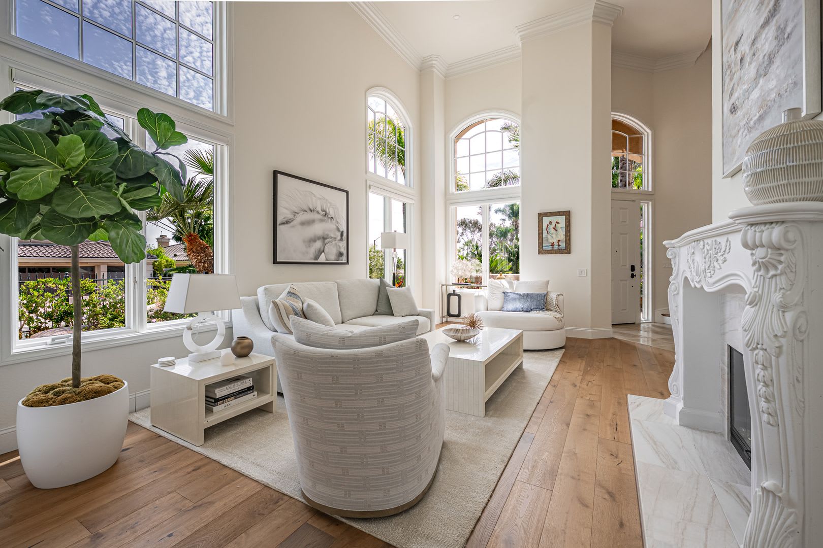 Luxury Furnished Executive Rental – photo 1