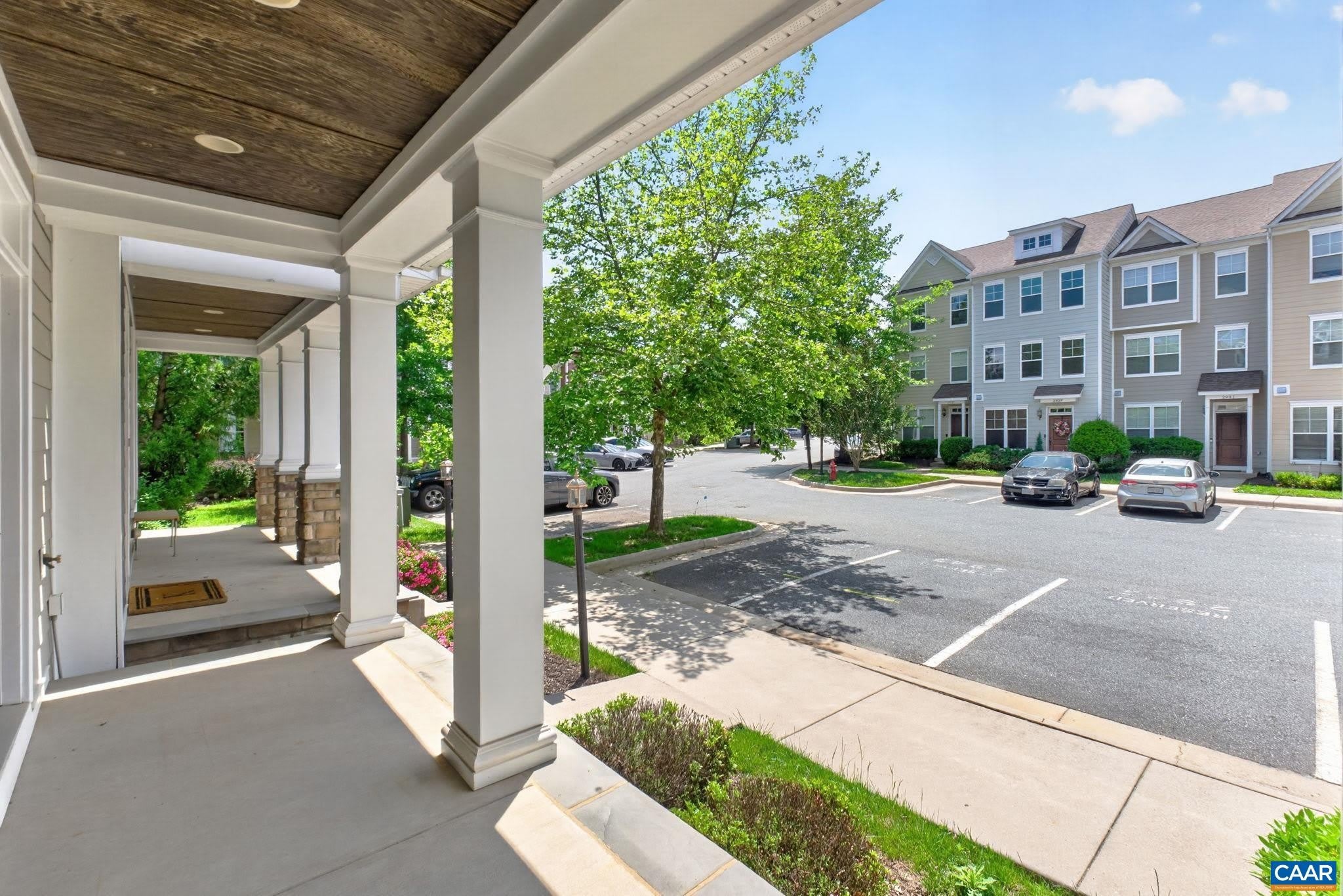2942 TEMPLEHOF CT – photo 3