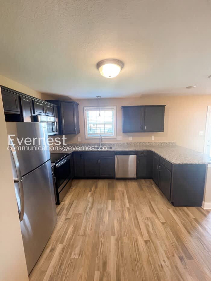 311 Dugger Drive – photo 5