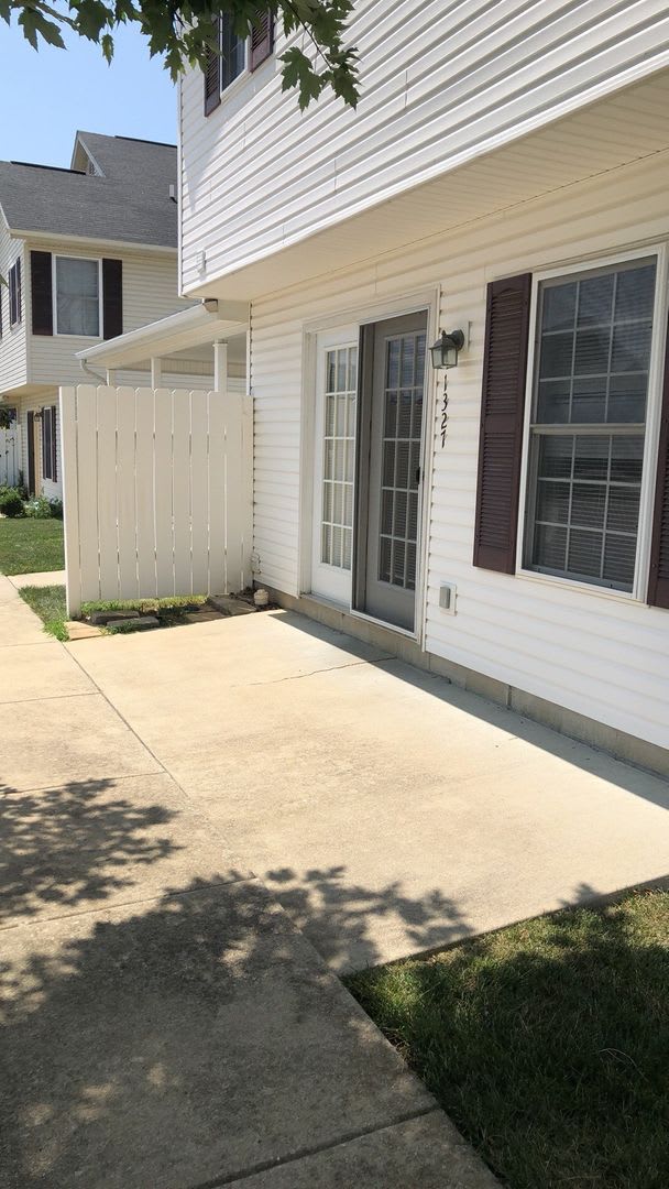 PRICE REDUCTION Available August 2026; Monthly rent $1,395 – photo 3