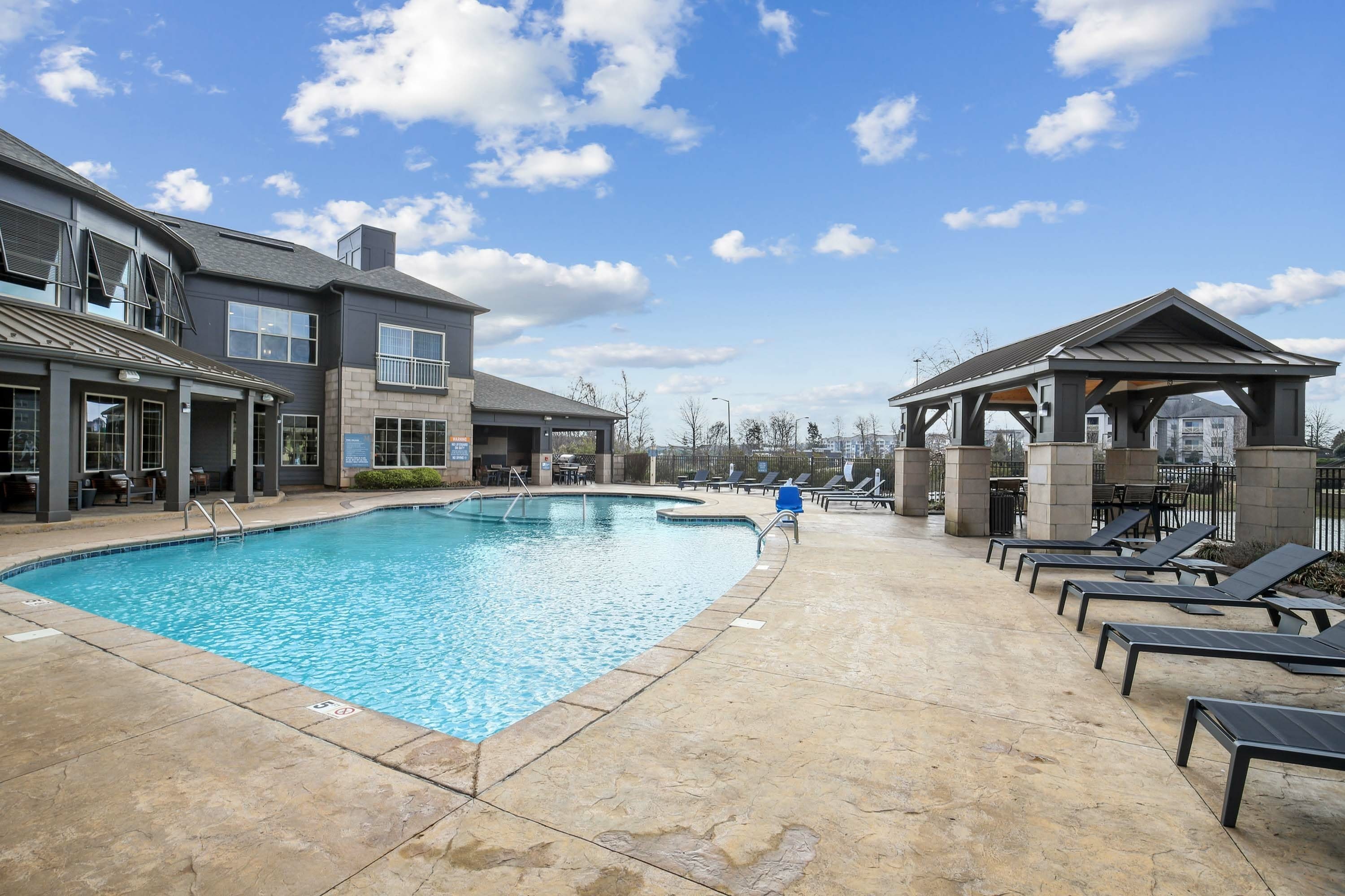 The Maxwell at Highland Creek – photo 3