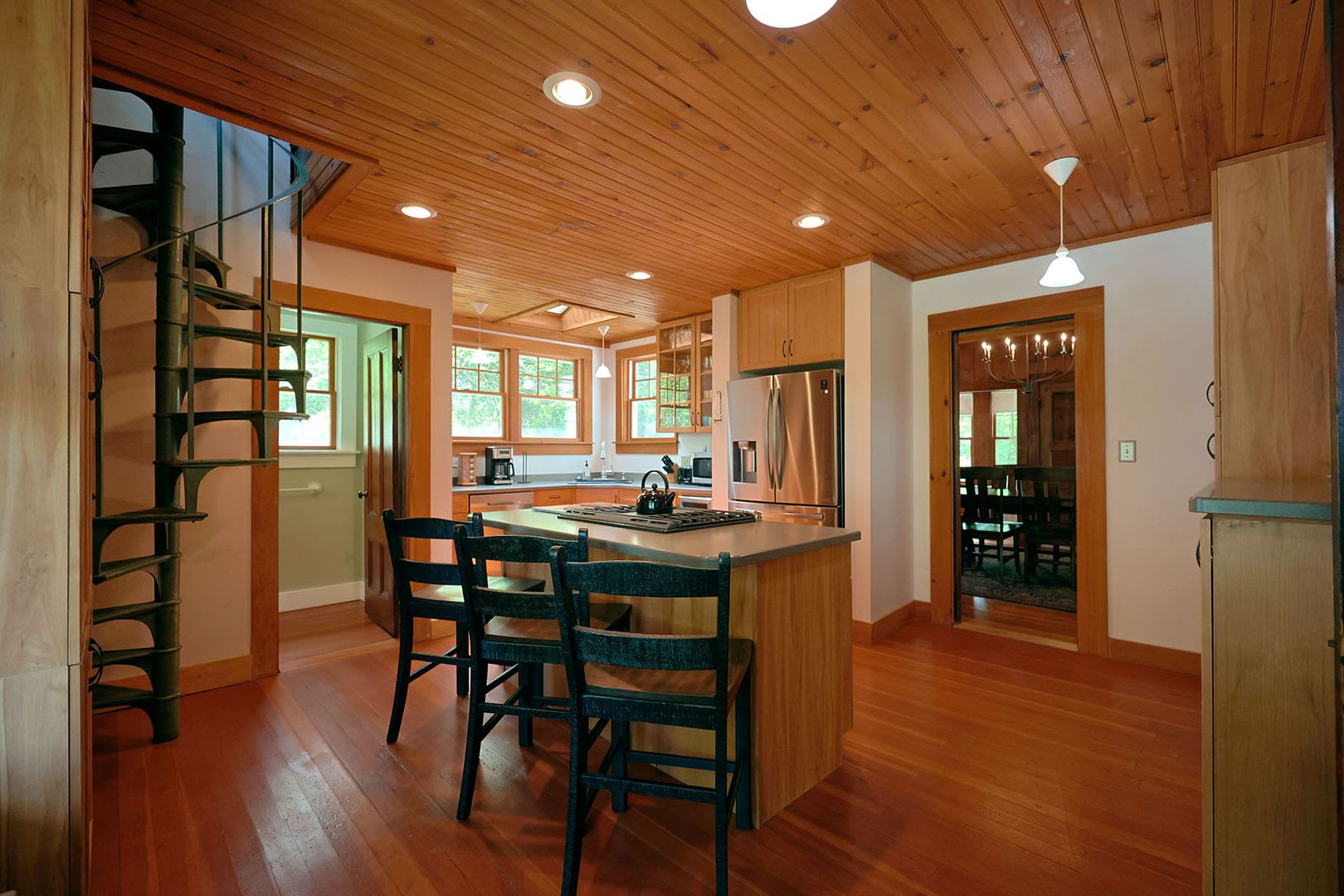 Winter Rental: Tidebend – Exceptional 6-Bedroom Home Overlooking the Annisquam River – photo 3
