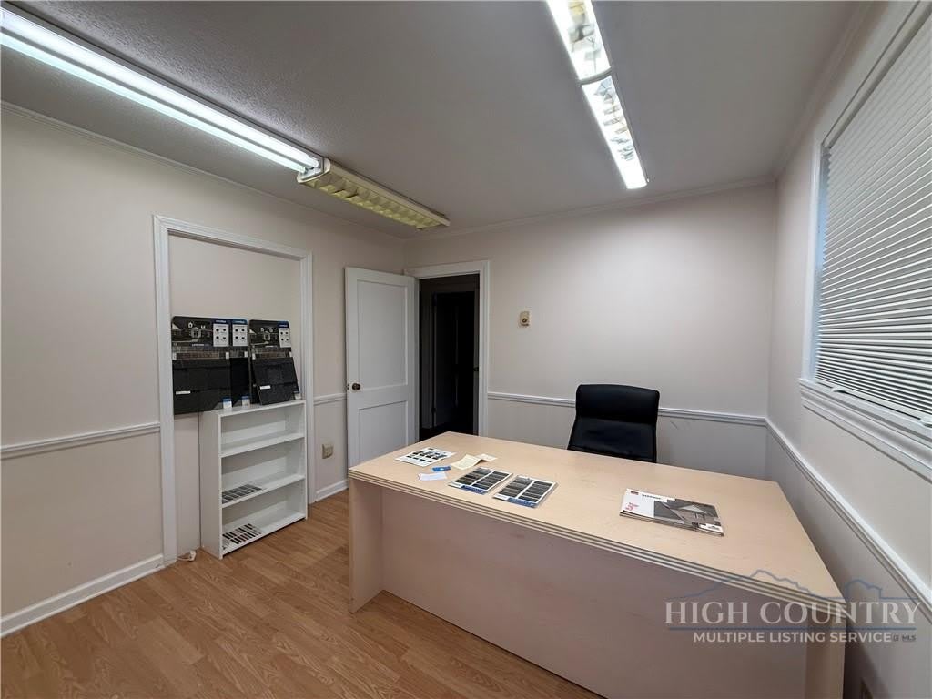 519 E Main St – photo 2