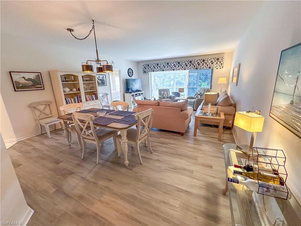 4240 Lake Forest Dr – photo 4