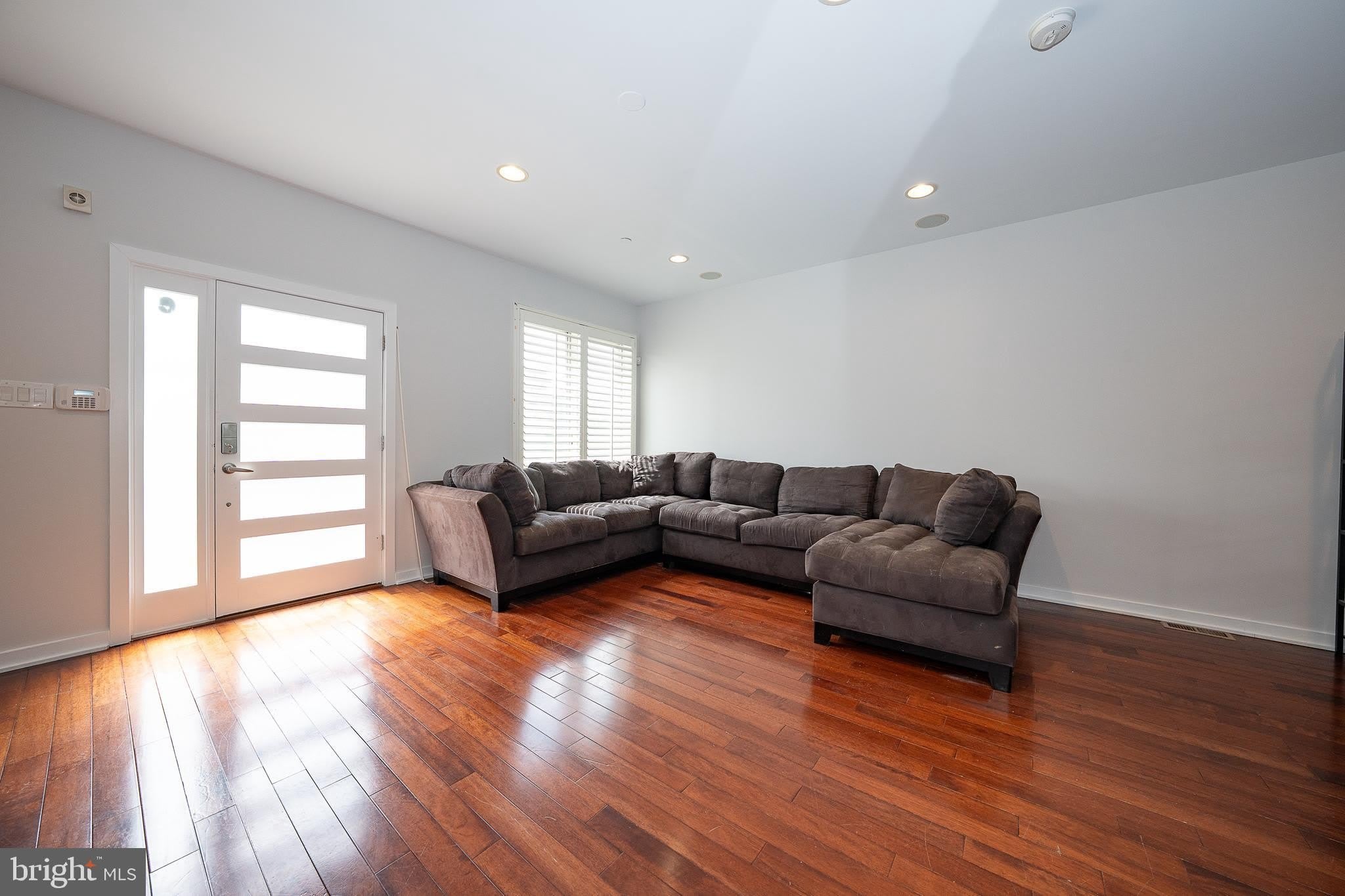 601 Poplar Street – photo 3