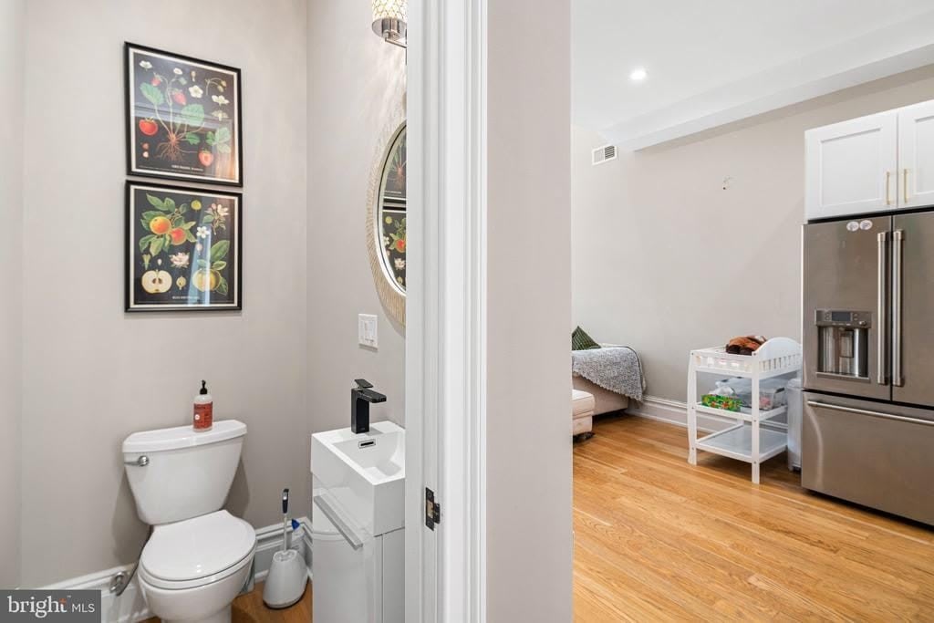 2525 BROWN STREET – photo 5