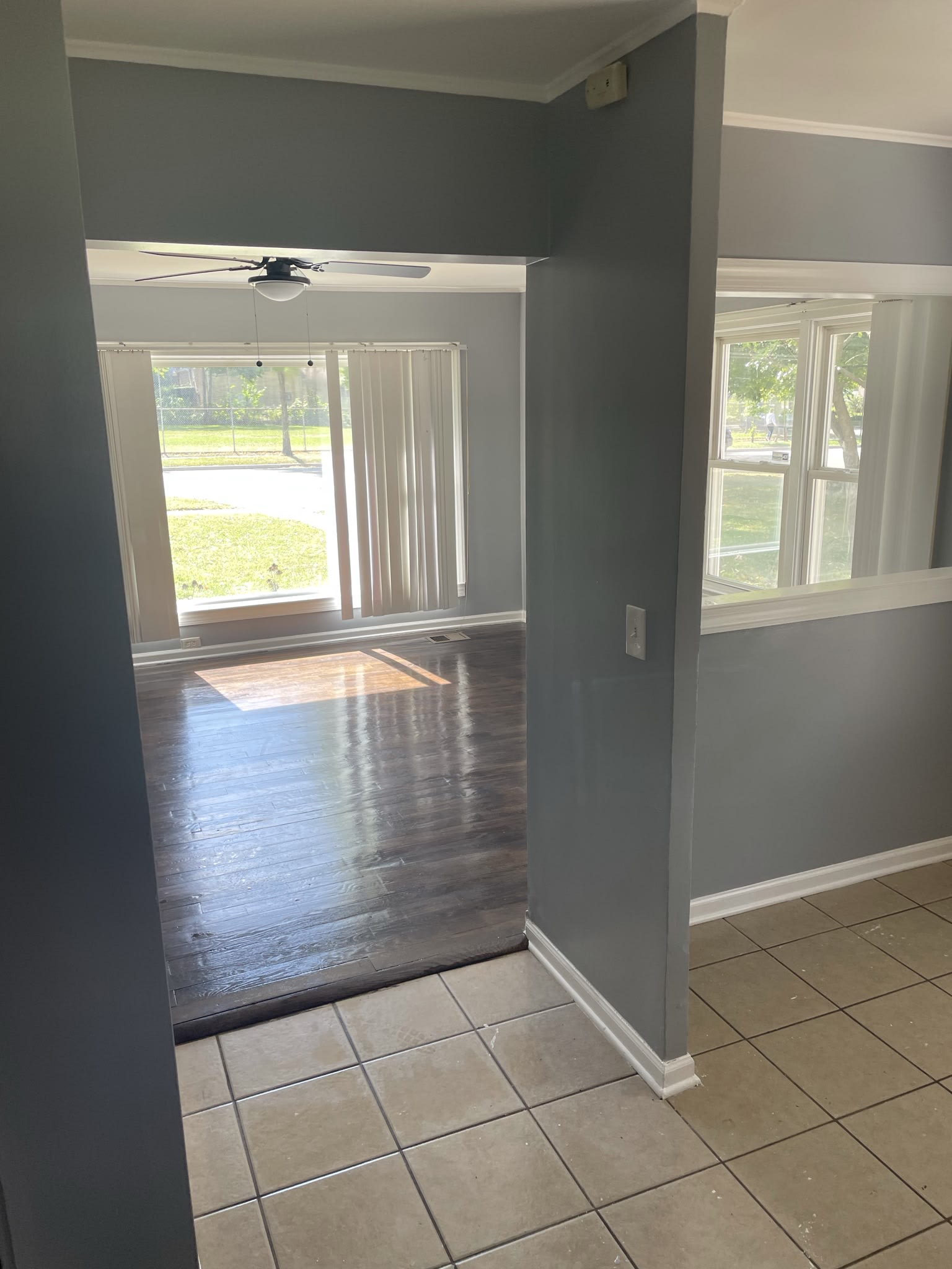 1619 Oakton St – photo 3