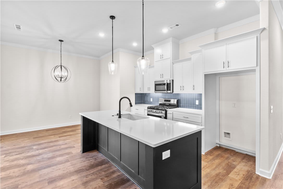 2124 Porter Street – photo 2