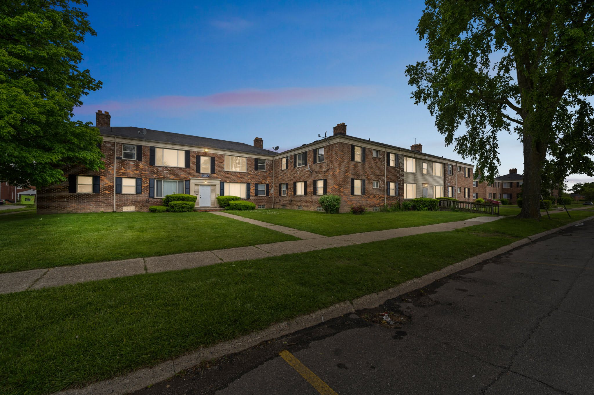 Franklin Village – photo 4