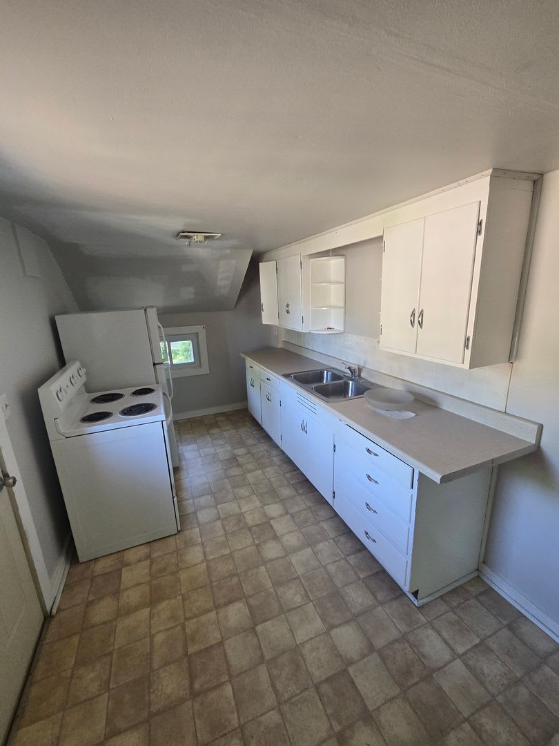 Miller McHenry St. Duplex – photo 3