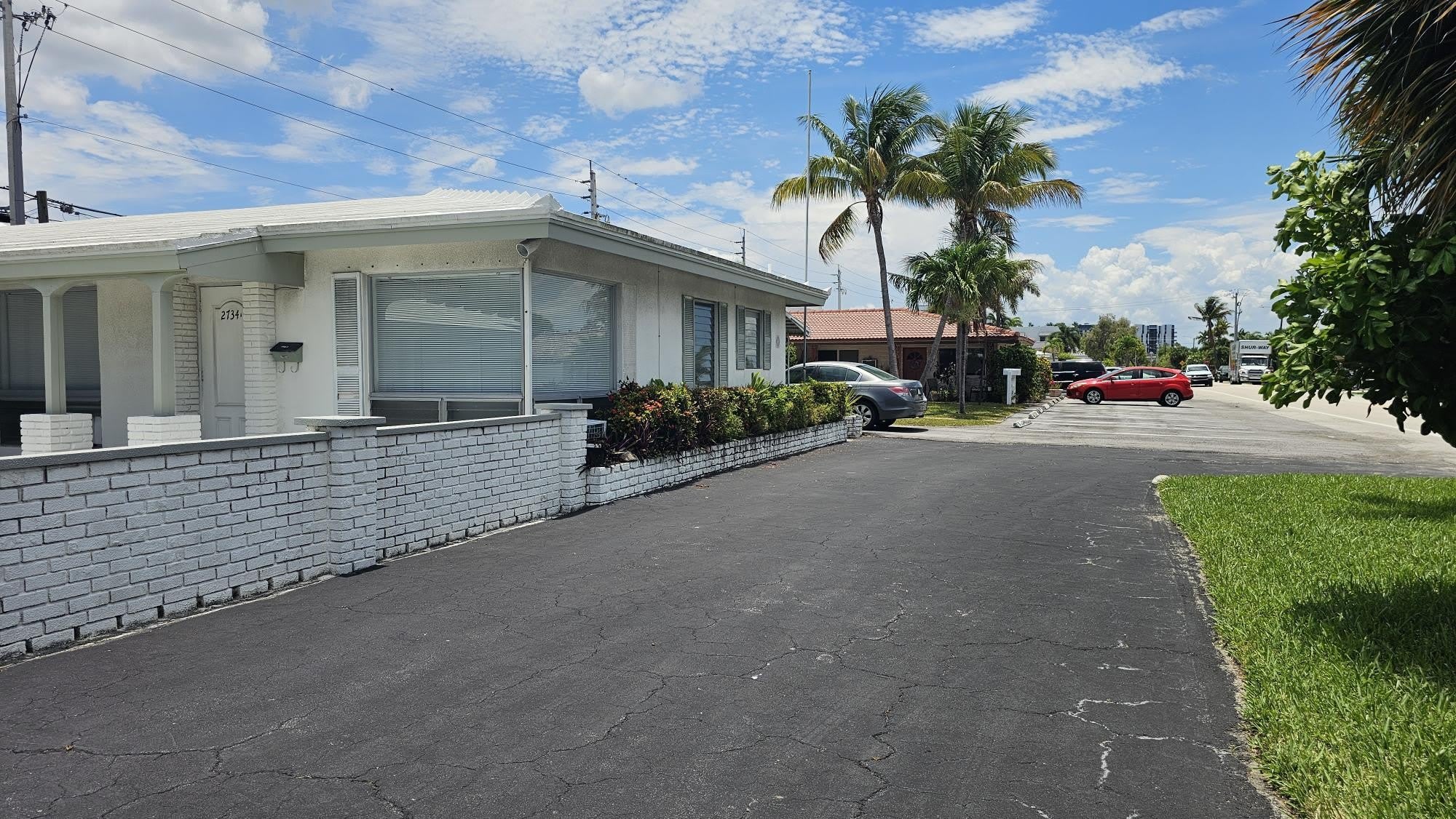 2734 Ne 32Nd Street – photo 3
