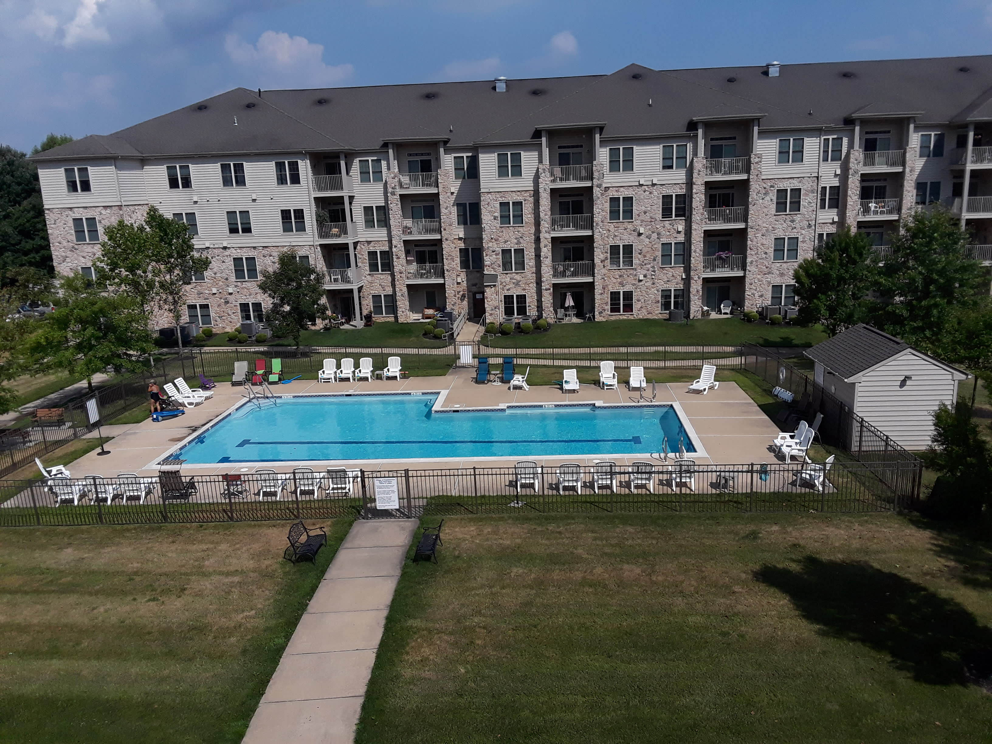 3000 Fountainview Circle – photo 2