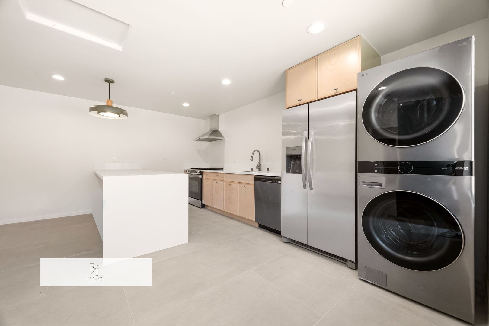 Brand New 2 Bed – photo 5