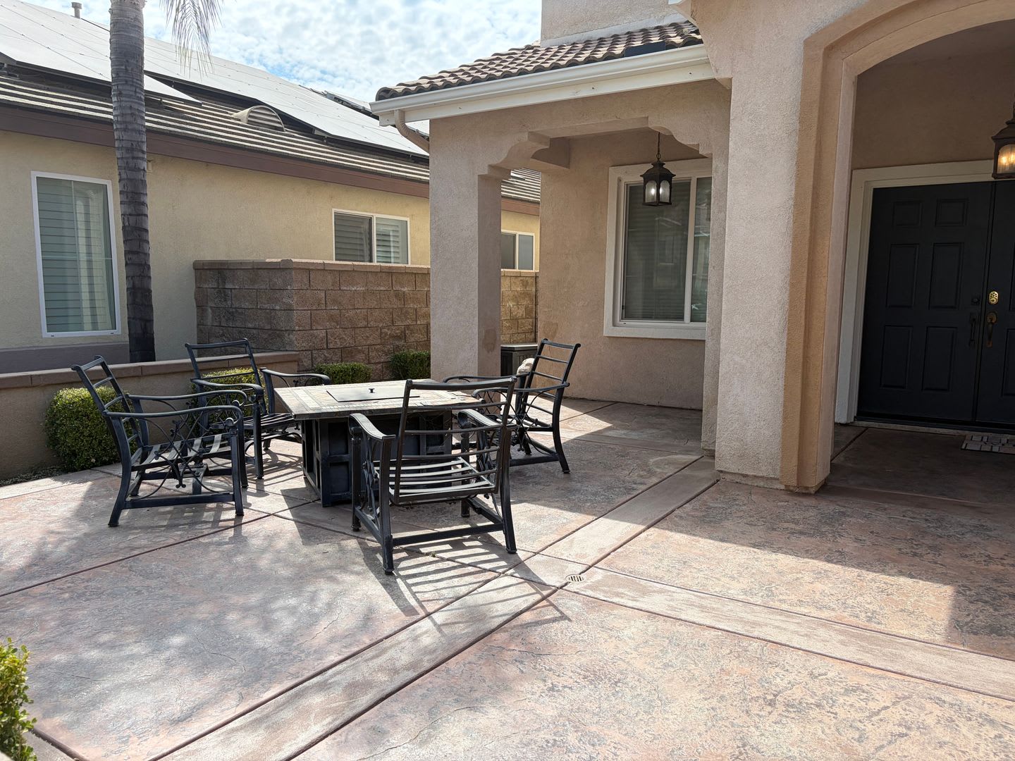 LARGE BEAUTIFUL HOME WITH VIEWS IN MENIFEE!! – photo 4