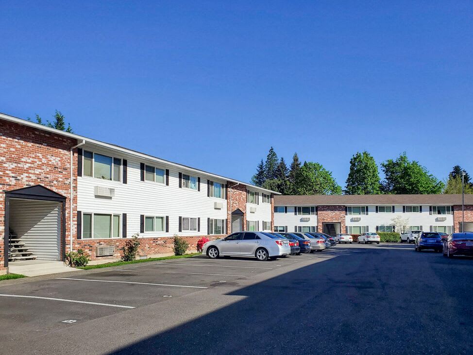 Kristin Apartments – photo 2