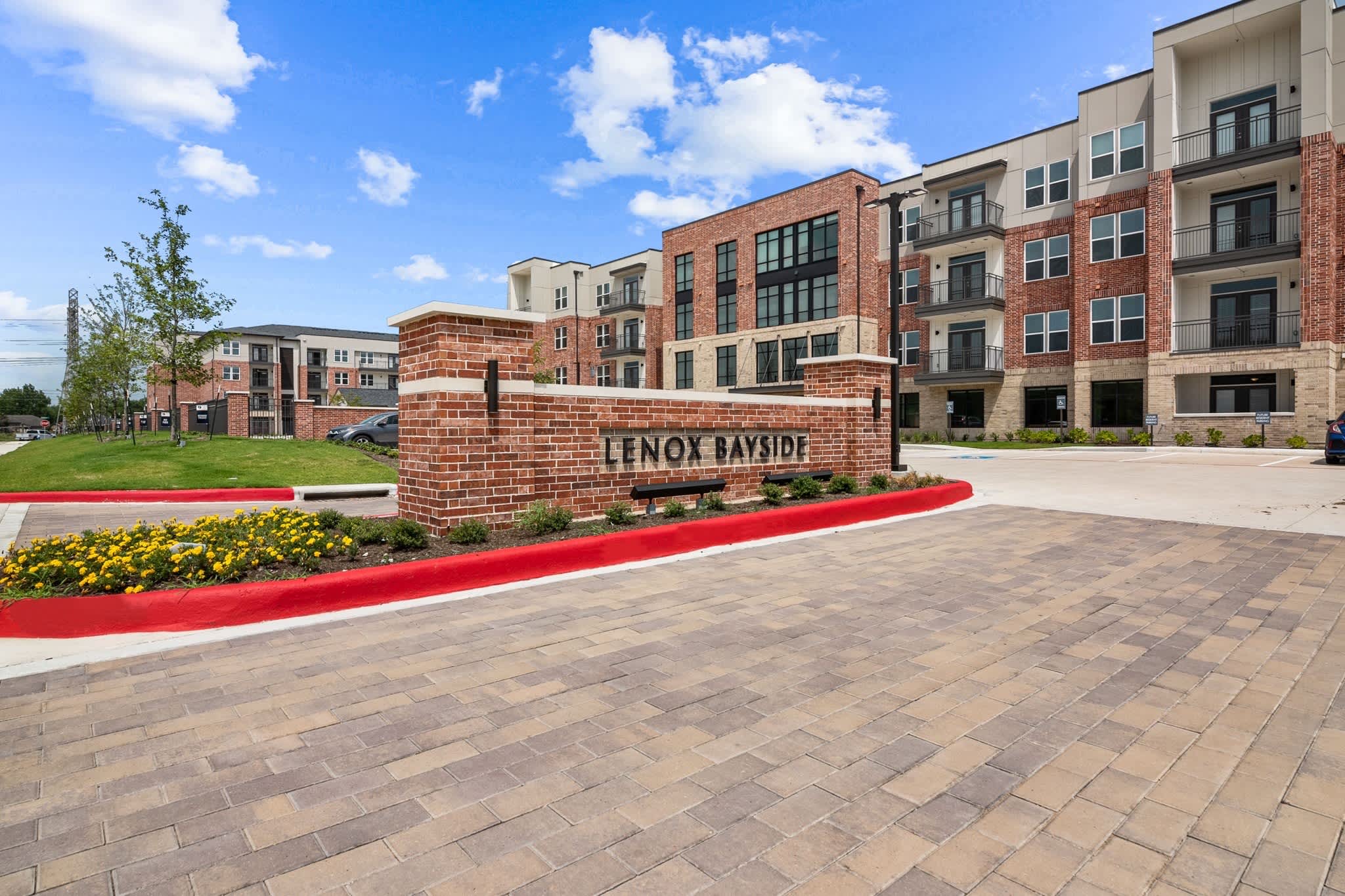 Lenox Bayside – photo 2