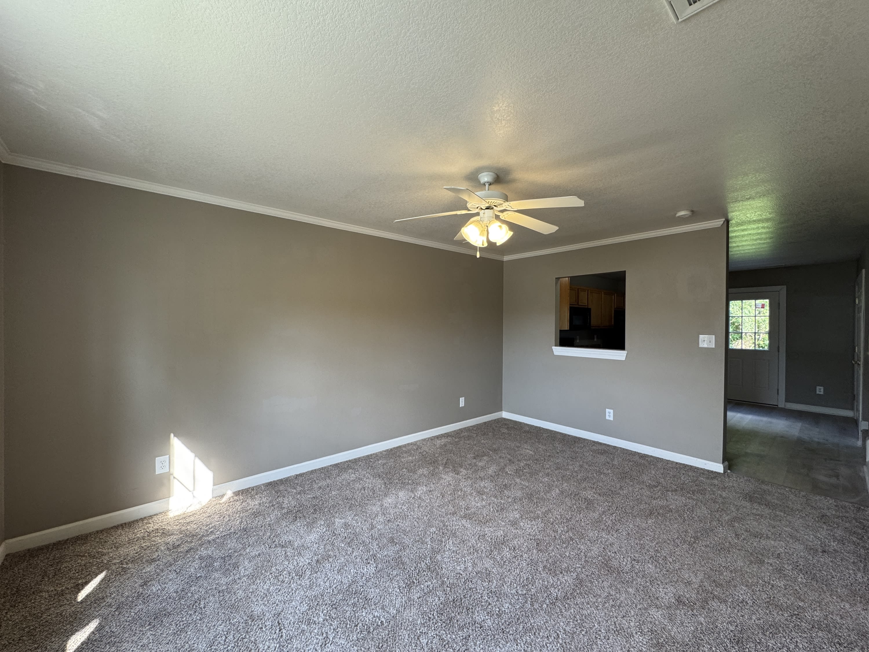 302 Streamwood Drive – photo 2
