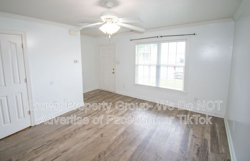102 Springwood Dr – photo 2