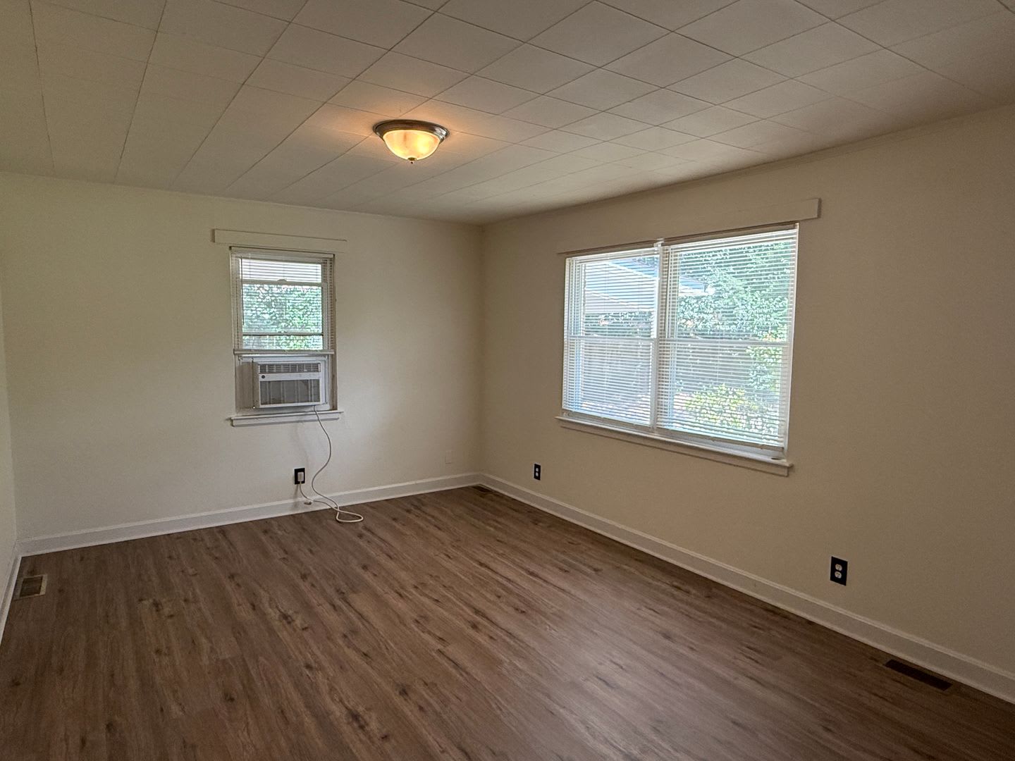 6009 Monteith Drive – photo 3