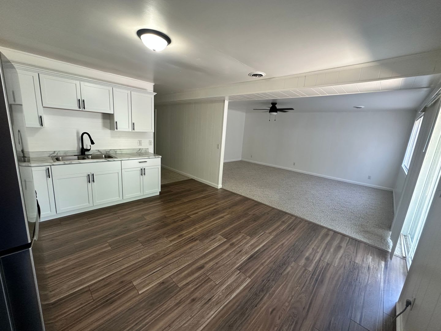 3 Bed 1 Bath in Grand Rivers – photo 4
