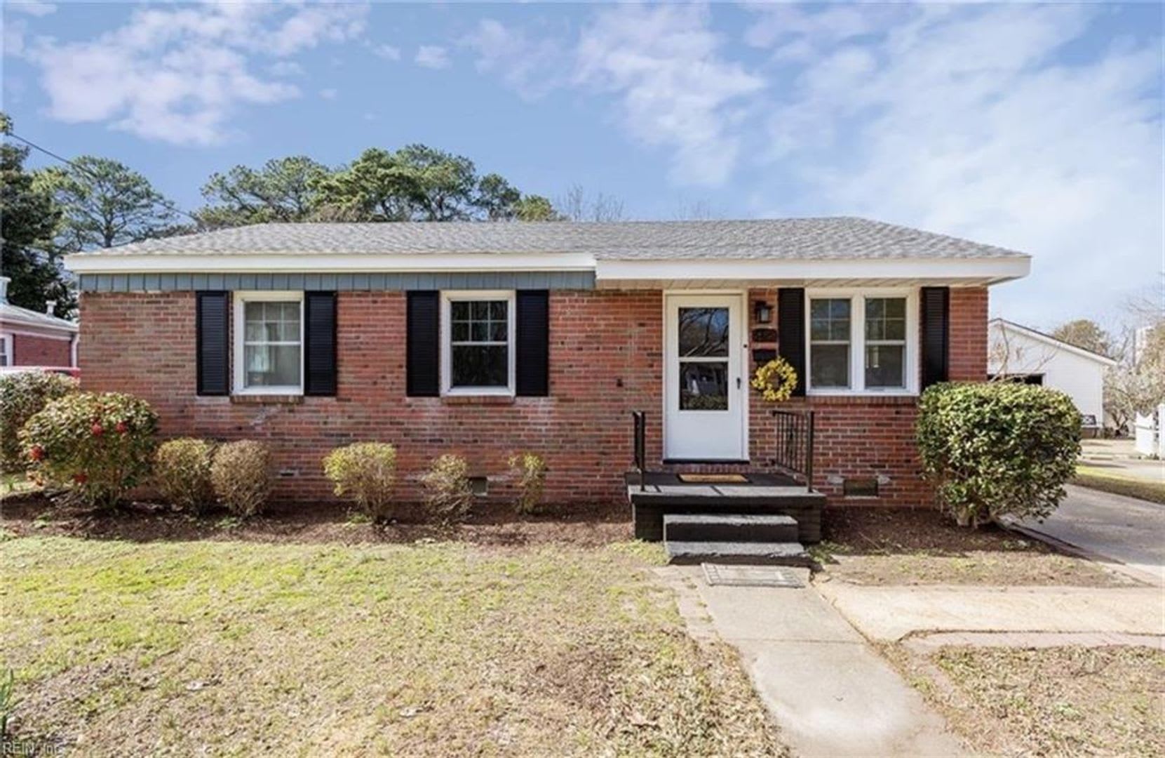 Updated Single Family – photo 2