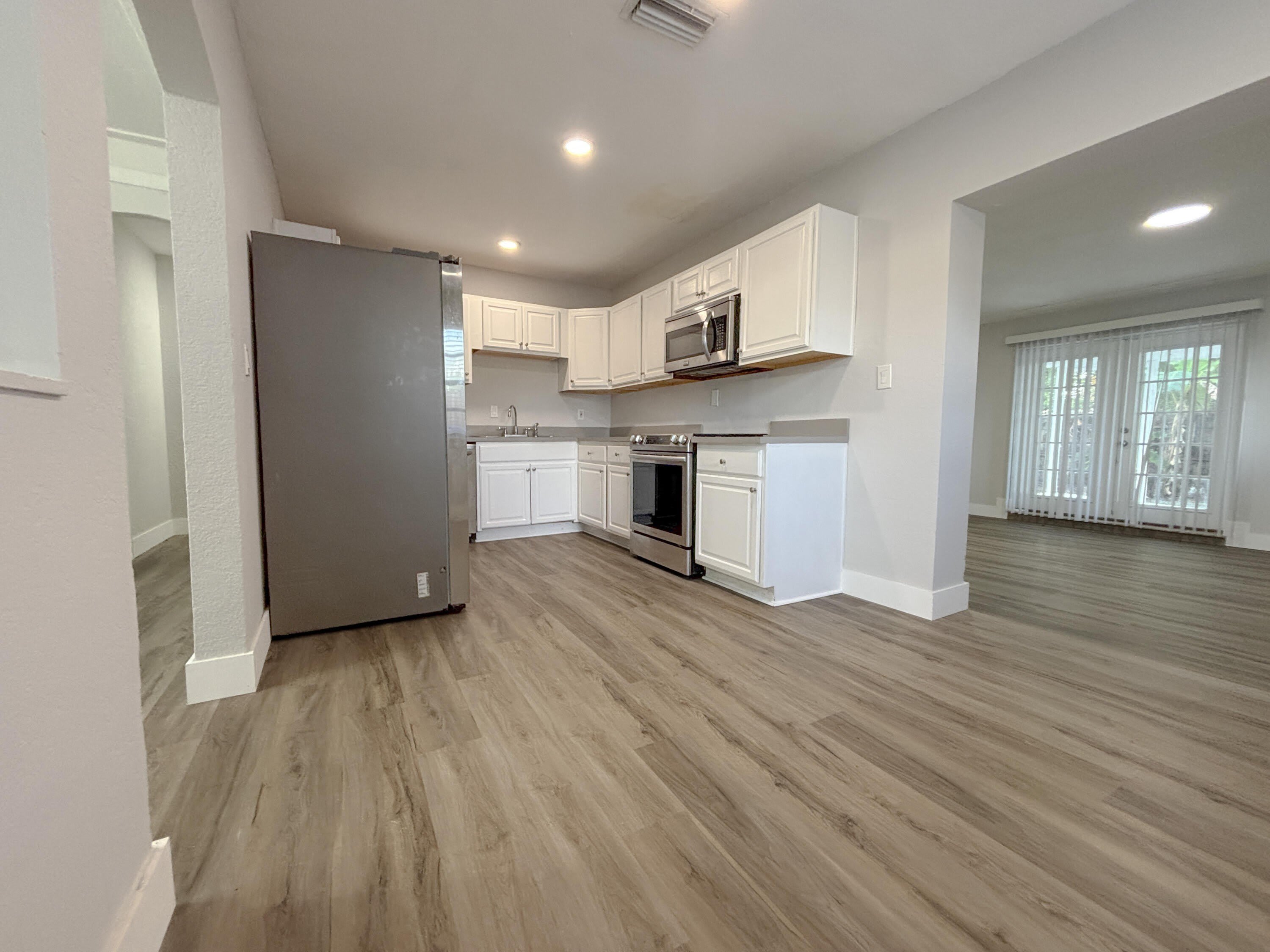 6720 SW 17TH Street SW – photo 5