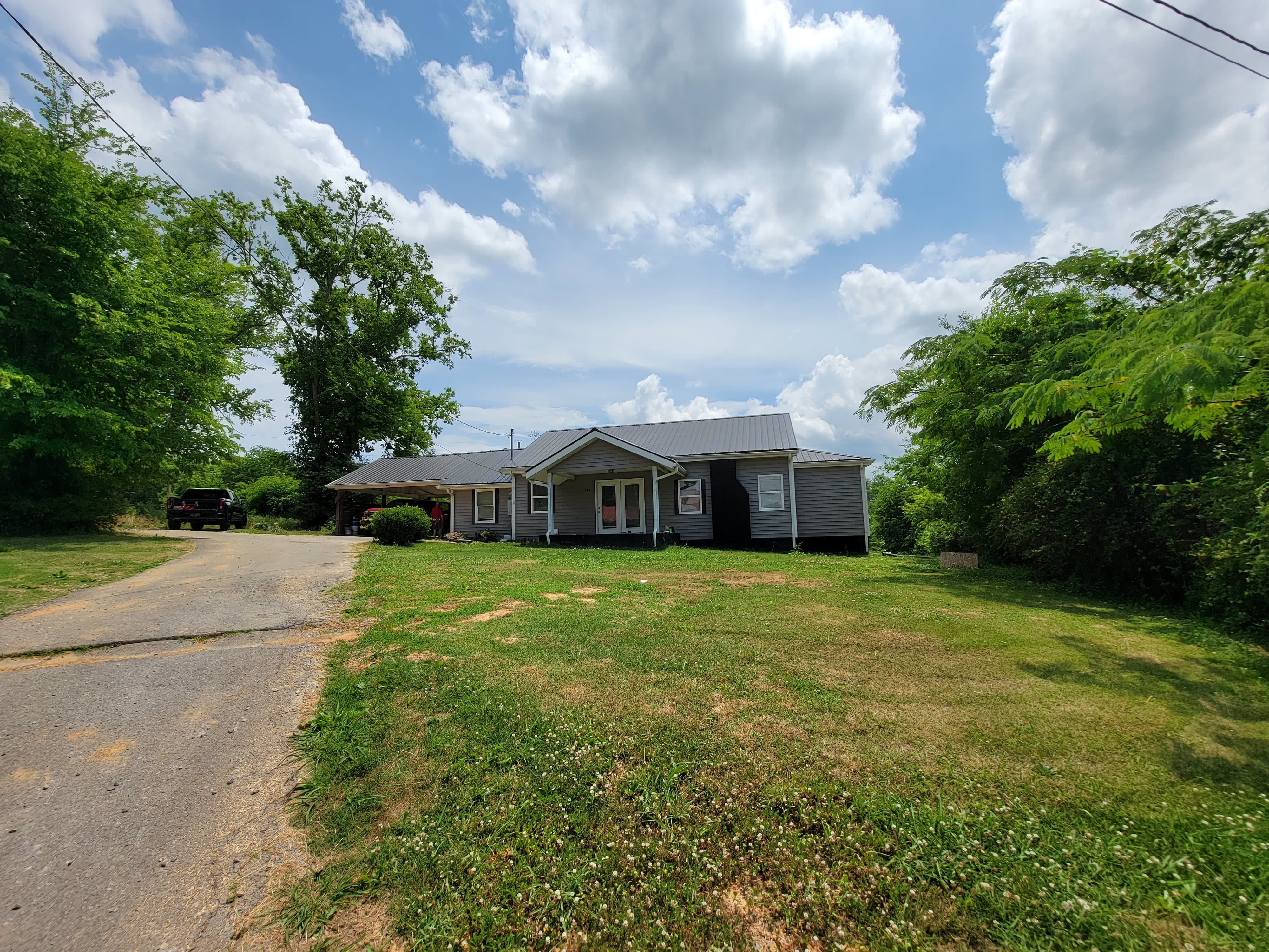 105 Elm Street – photo 2