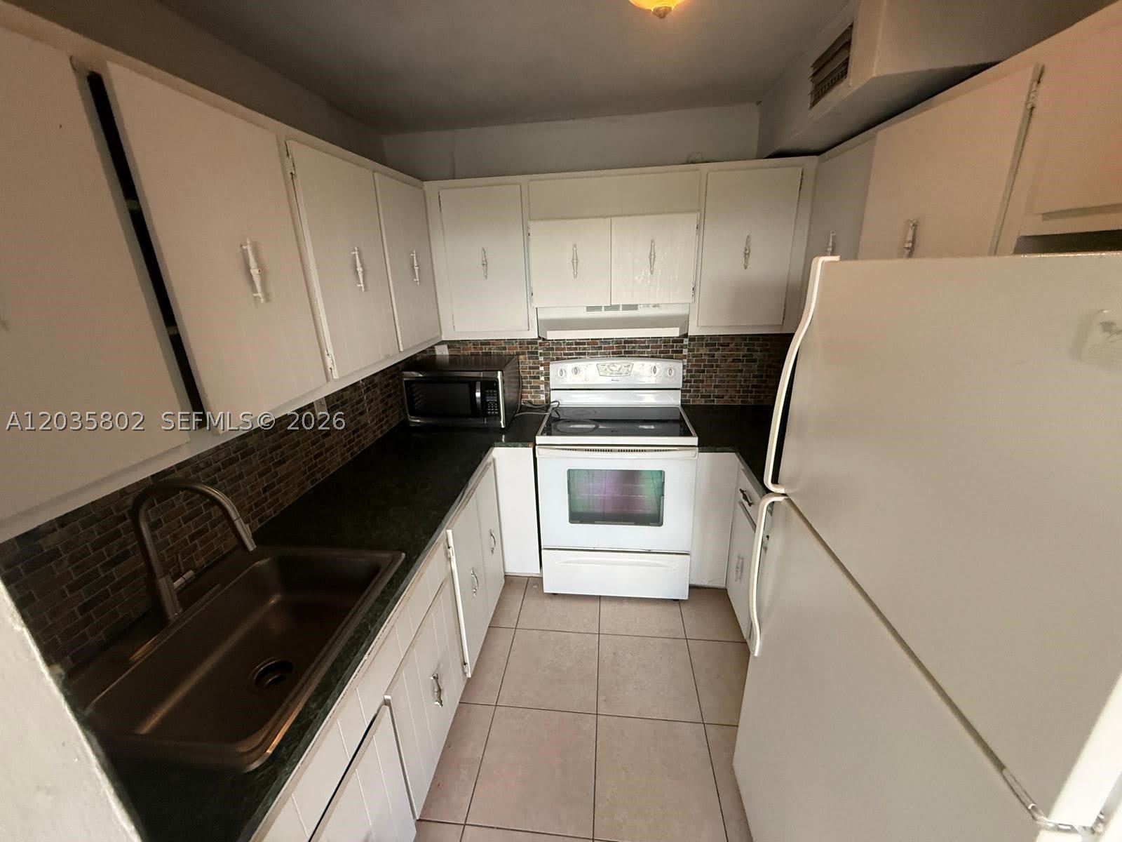 6675 W 4Th Ave – photo 2
