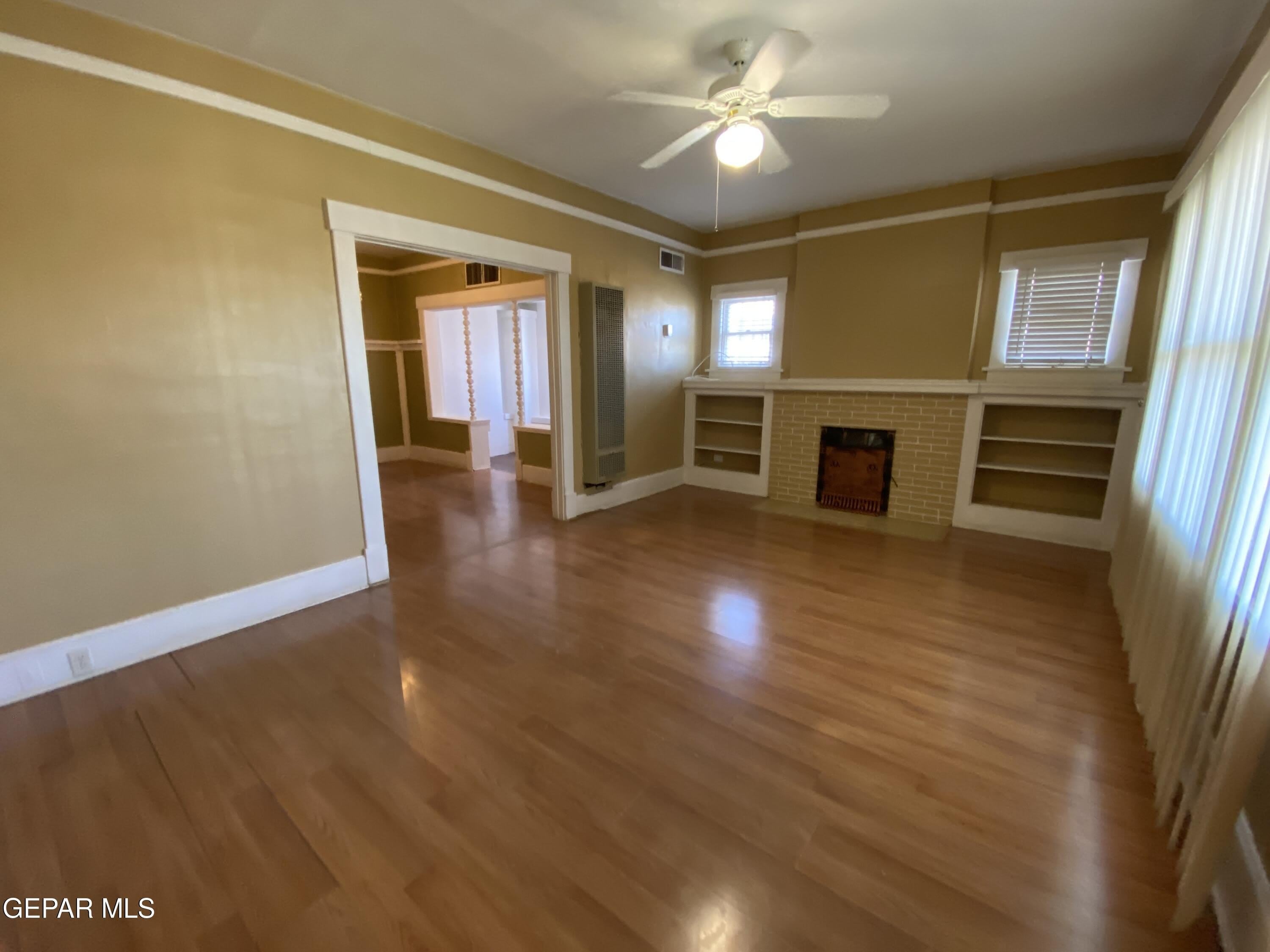 3211 TULAROSA Avenue – photo 2